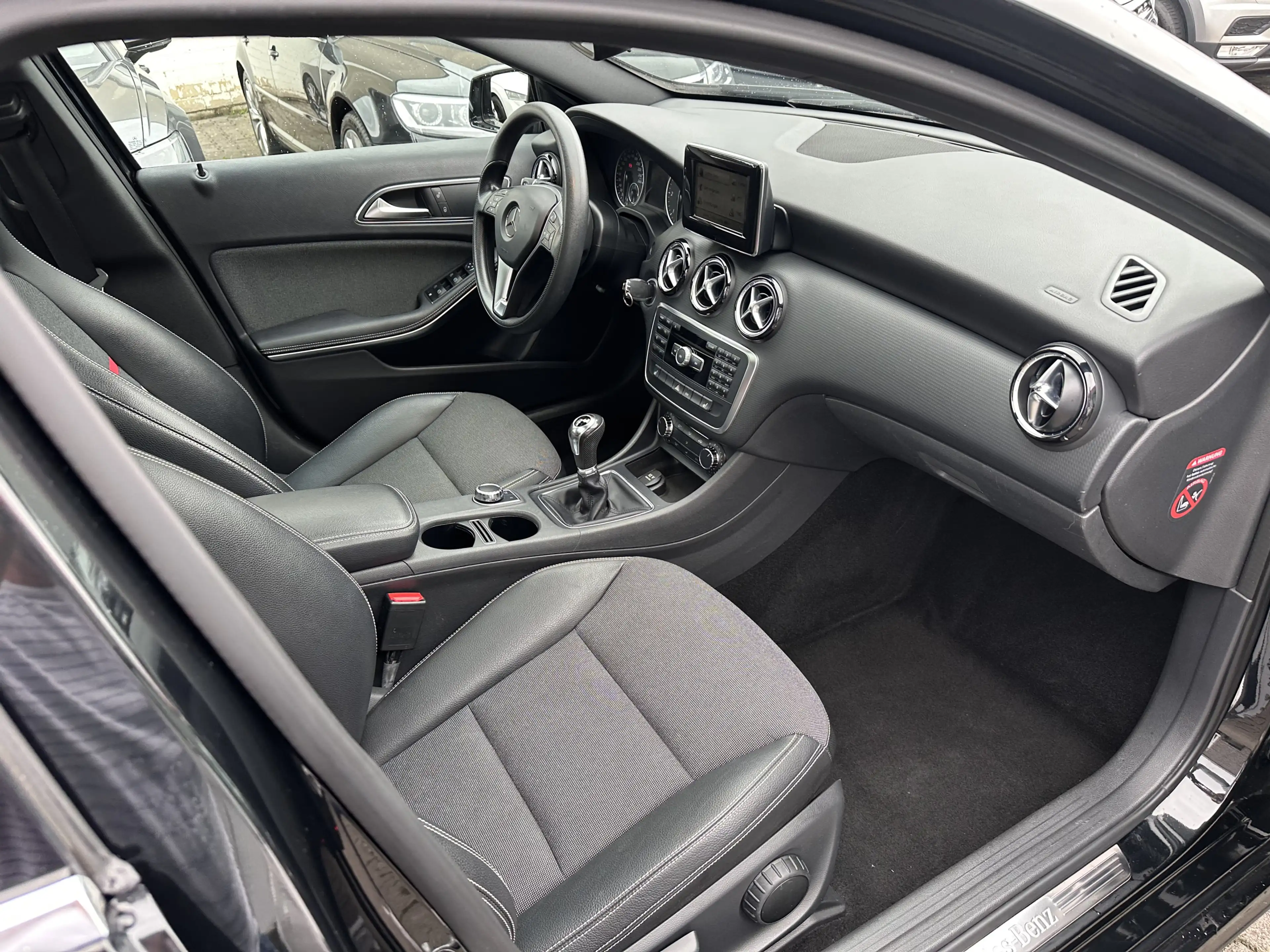Mercedes-Benz A 180 CDI *Schiebedach*Kamera*Teilleder* — photo 12