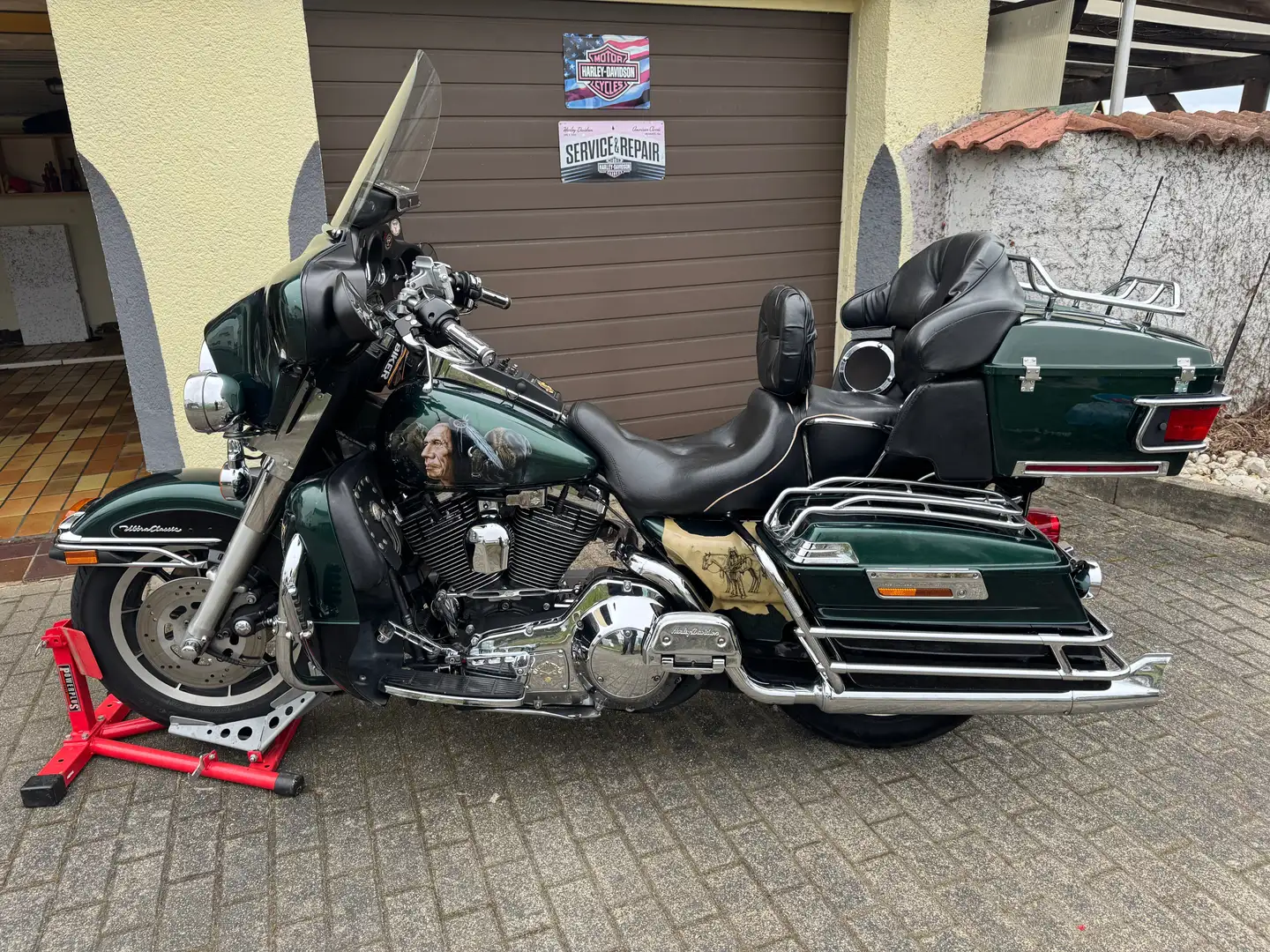 Harley-Davidson Ultra Classic FLT Зелений - 2