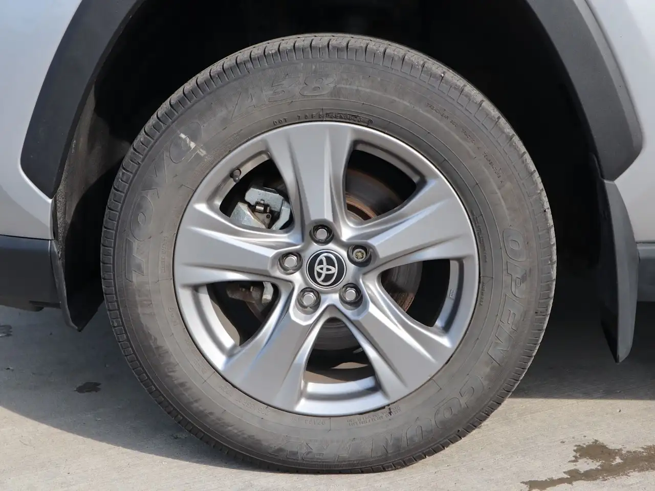 Toyota RAV 4 photo Toyota RAV 4