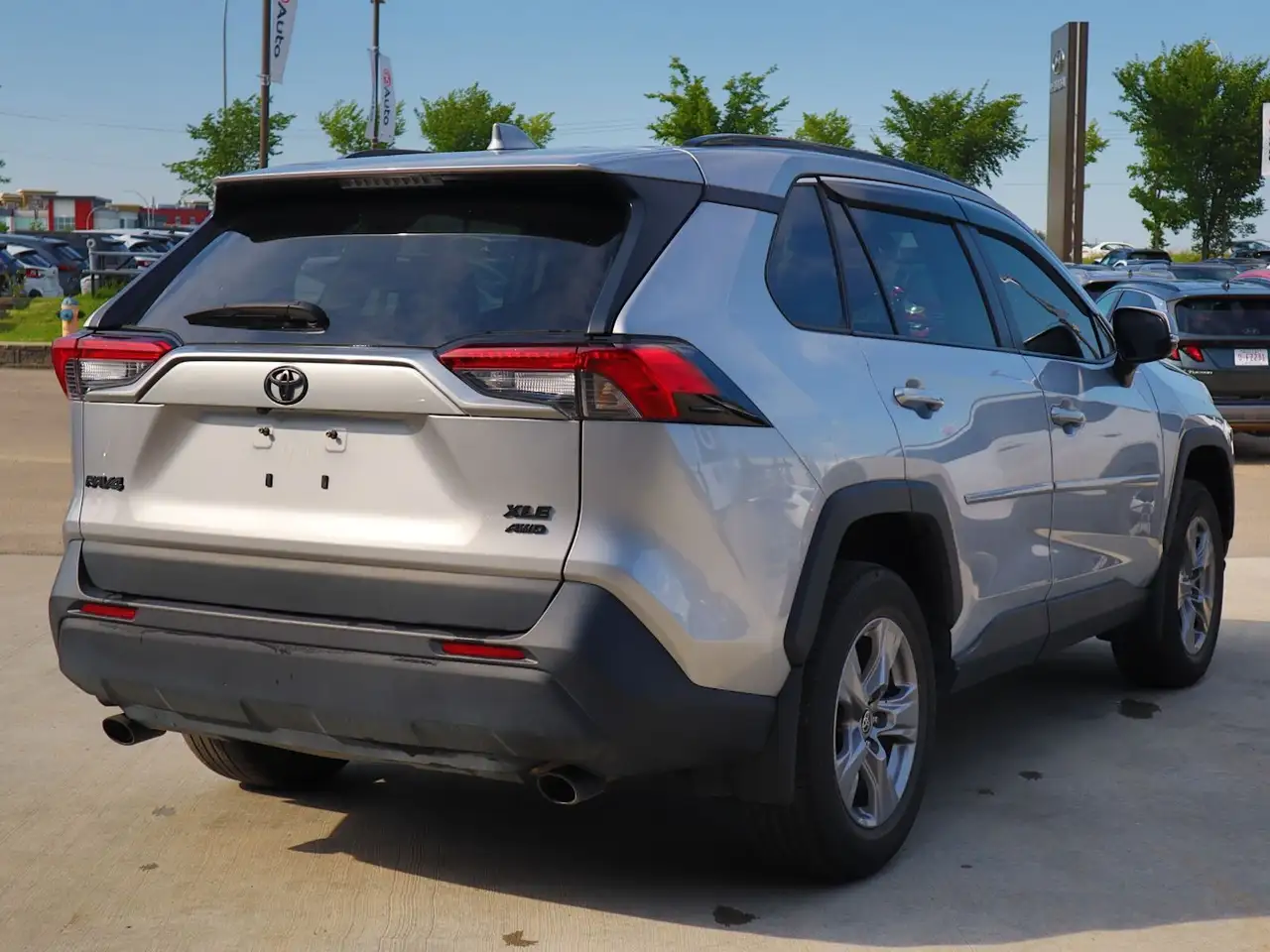 Toyota RAV 4 photo Toyota RAV 4