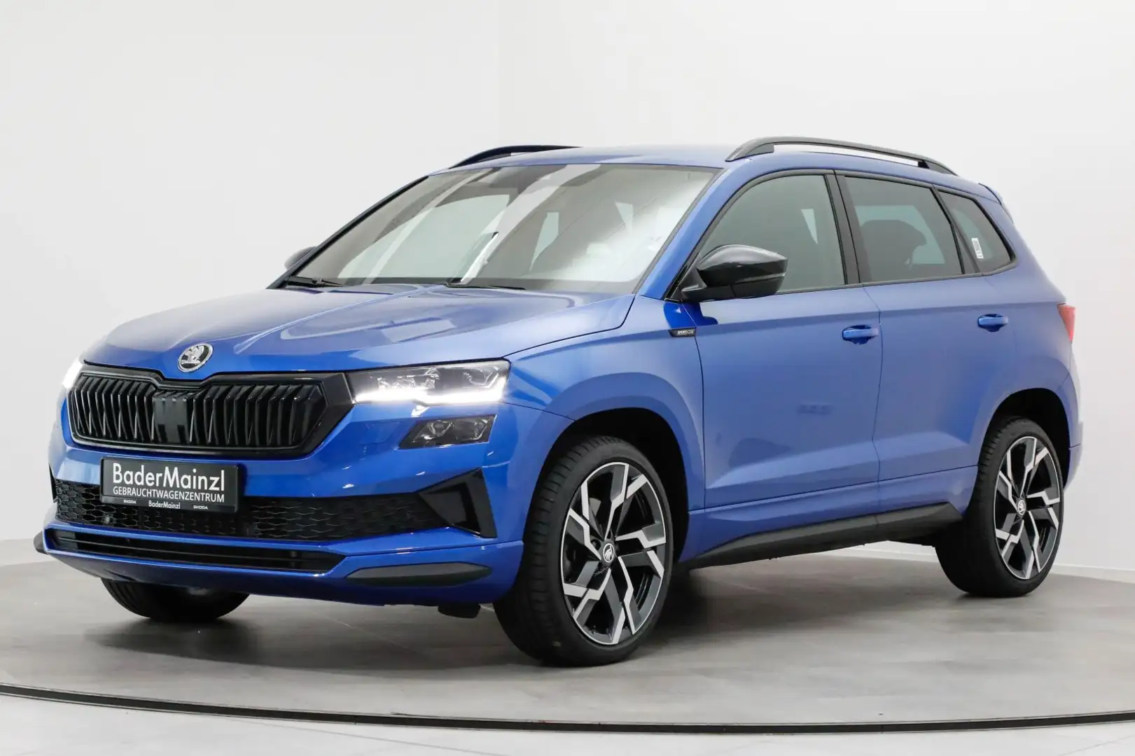 Skoda Karoq 1.5 TSI DSG Sportline ACC Kam. Matrix Blau - 2