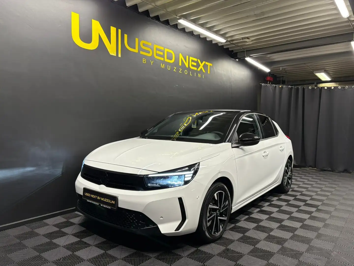 Opel Corsa 1.2 100cv GS Blanc - 1