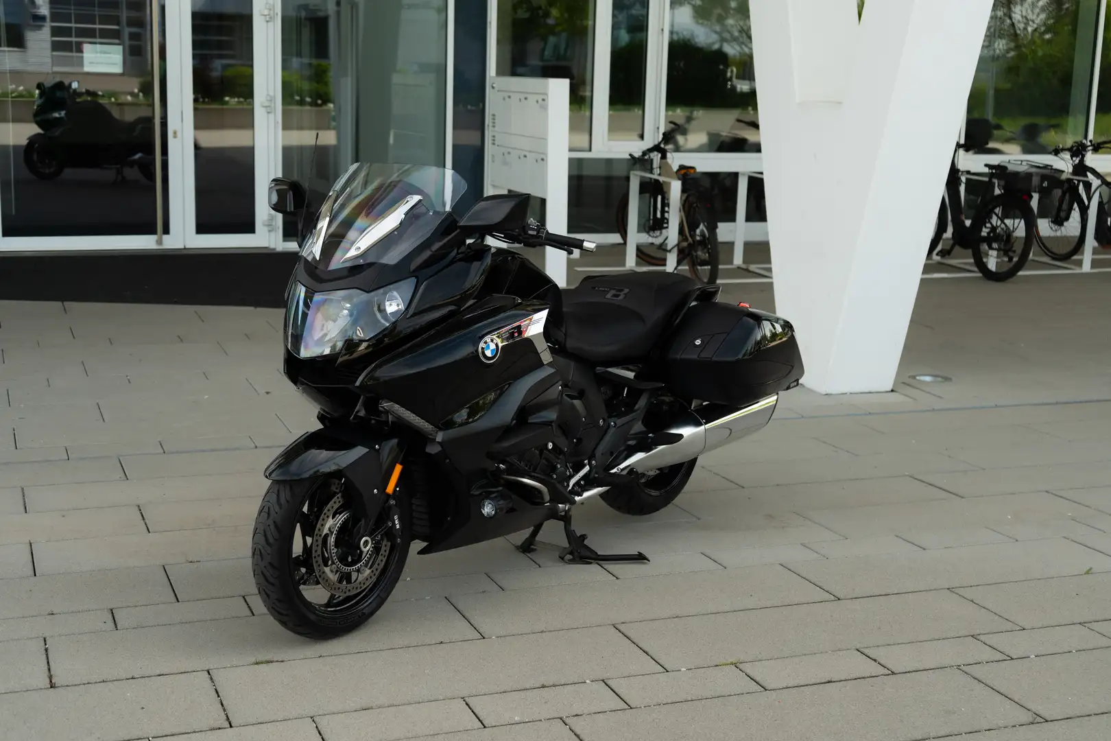 BMW K 1600 B Bagger Negro - 1