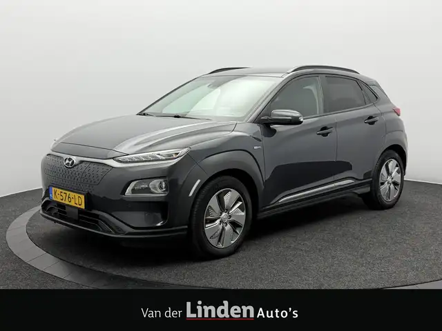 Hyundai KONA EV Limited 64 kWh 3- Fase SOH 96,4% | Warmtepomp |