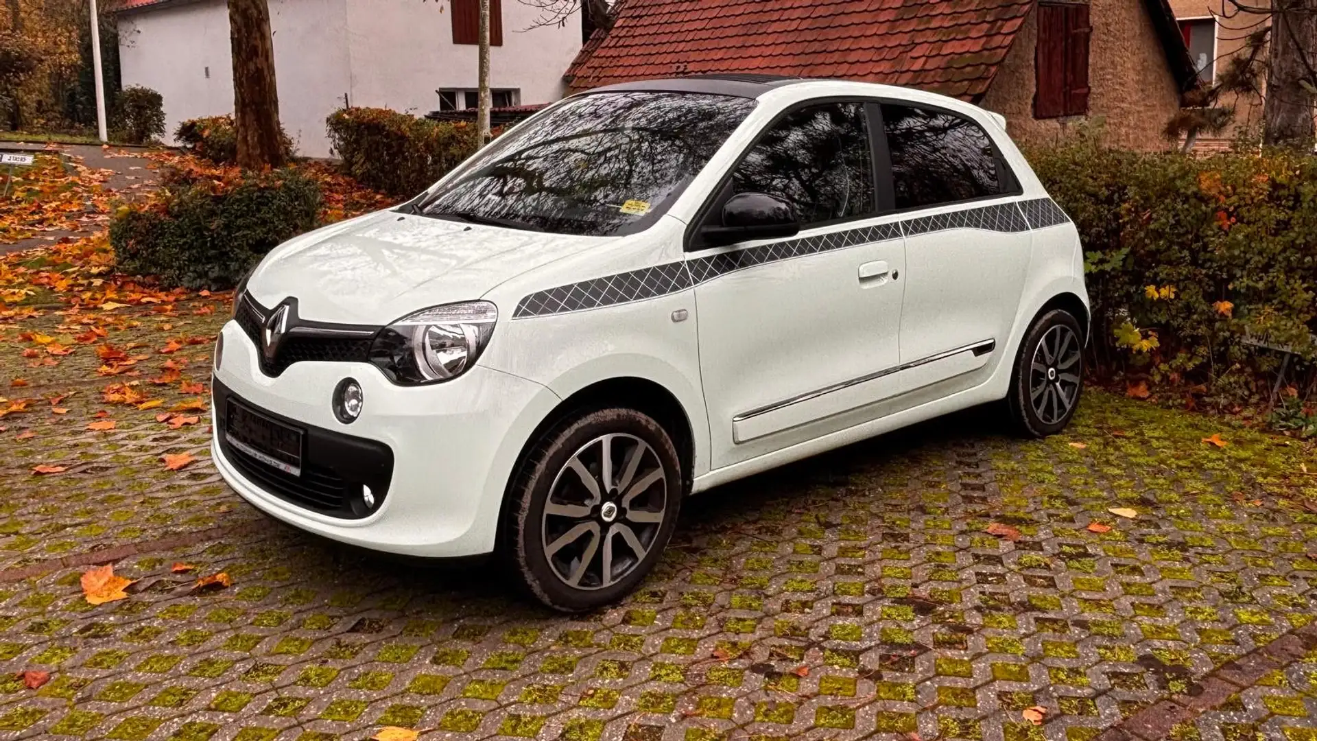Renault Twingo SCe 70 Start&Stop LA PARISIENNE Grün - 1