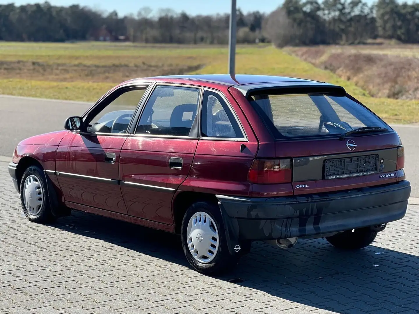 Opel Astra 1.6 GL  Automatikgetriebe Nur 85000 km - 2