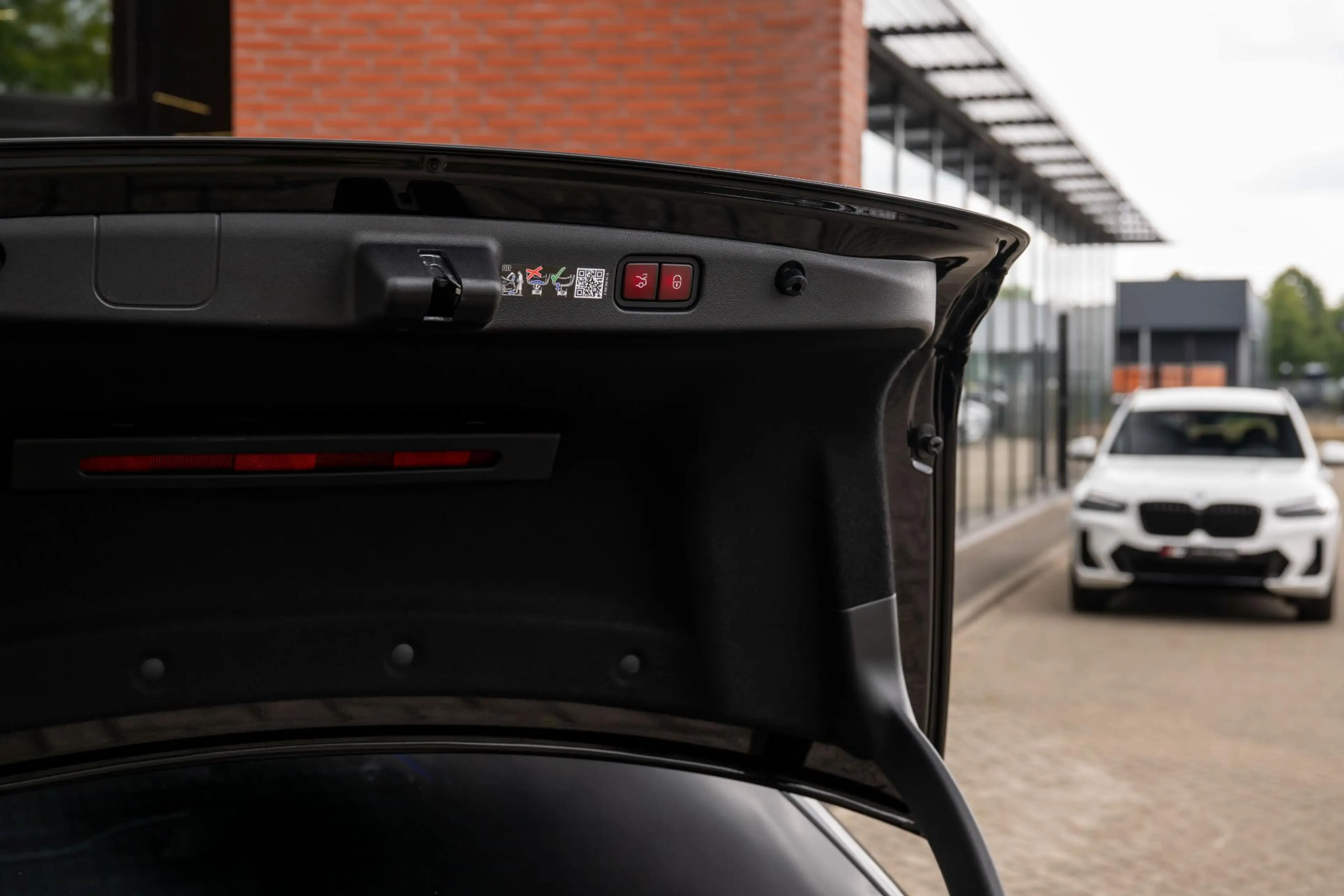 Mercedes-Benz E 53 AMG 4MATIC+ Dynamic Plus Premium Plus Massage — photo 30