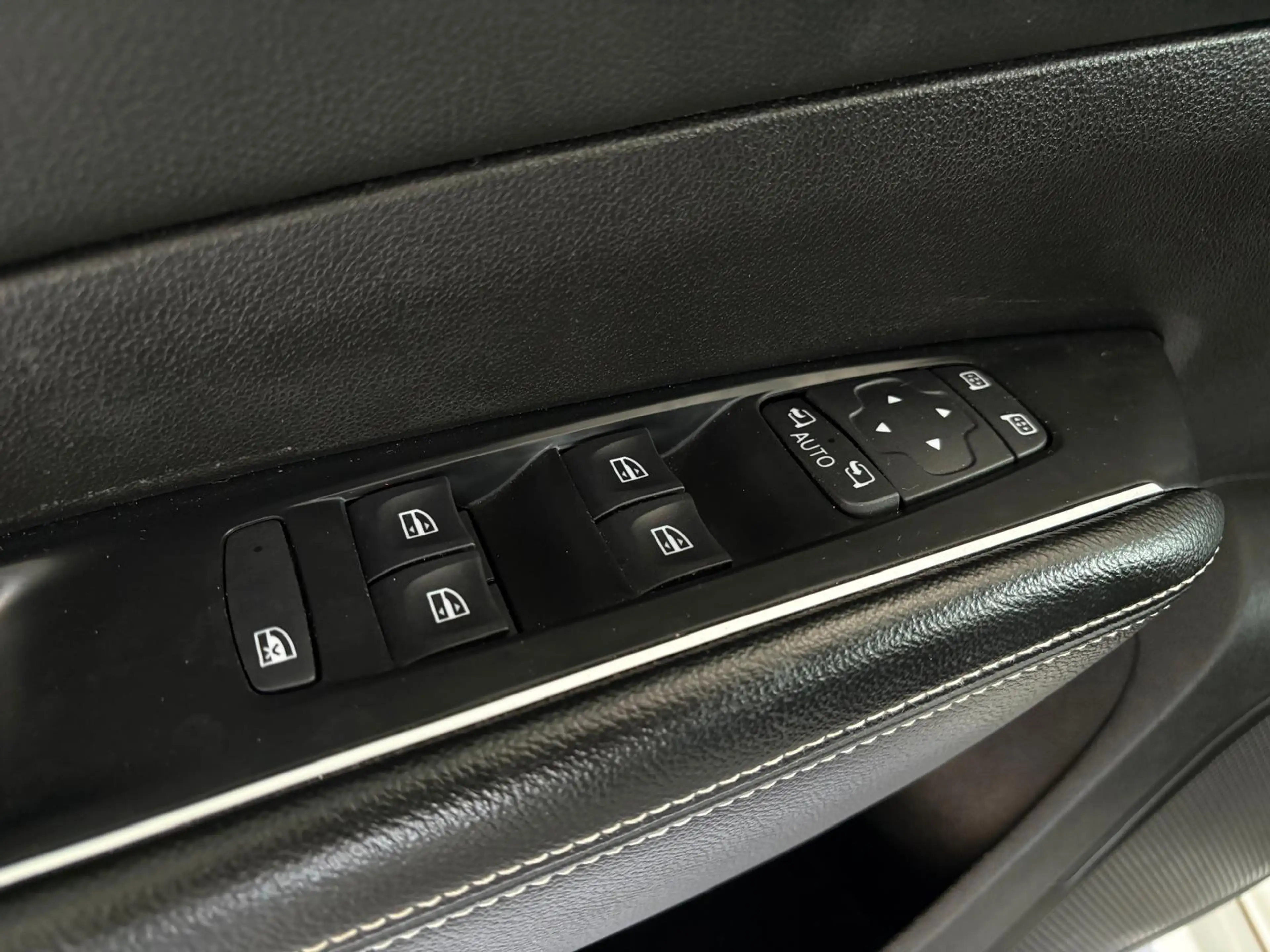 Renault Talisman Estate 1.3 TCe Business Intens | Automaat | Stoelv — photo 17