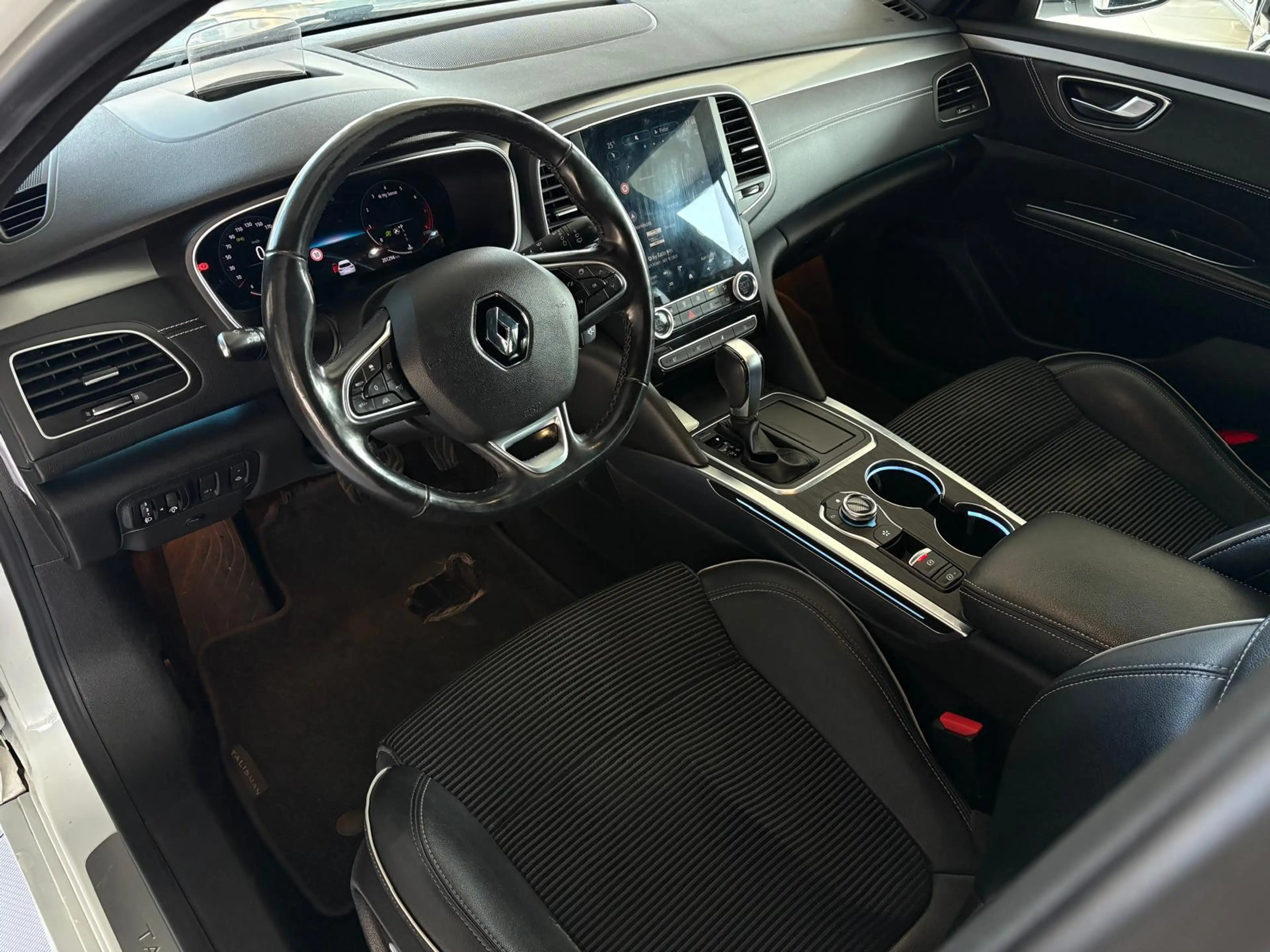 Renault Talisman Estate 1.3 TCe Business Intens | Automaat | Stoelv — photo 16