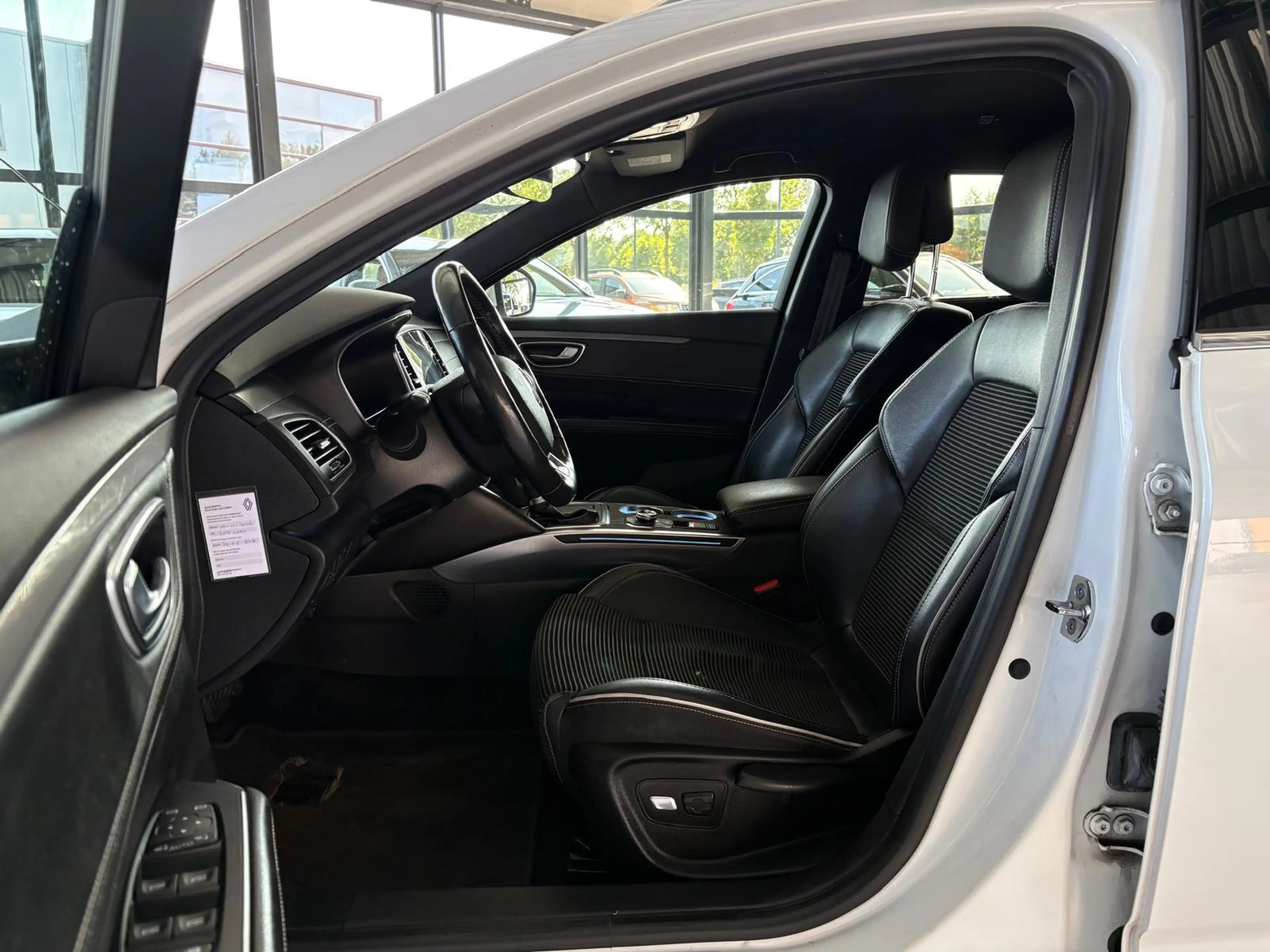 Renault Talisman Estate 1.3 TCe Business Intens | Automaat | Stoelv — photo 15