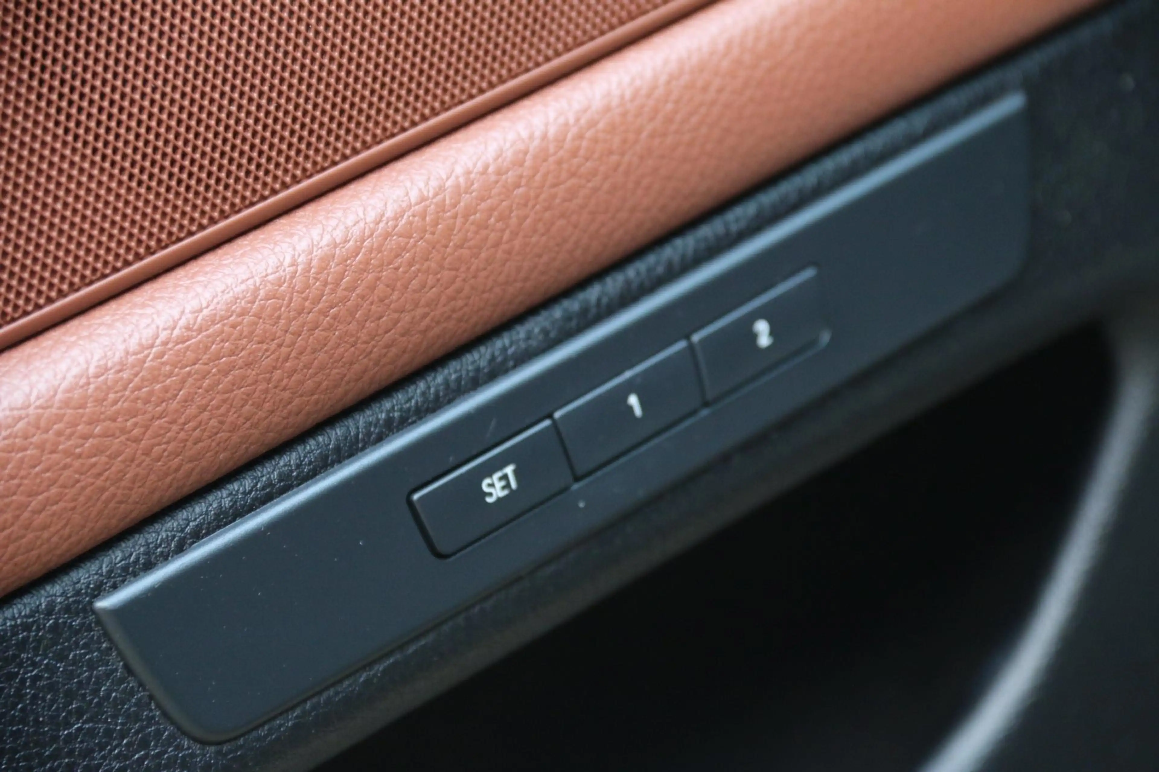BMW 520 5-serie Touring 520i M-SPORT PANO-DAK NL-AUTO NAP! — photo 15
