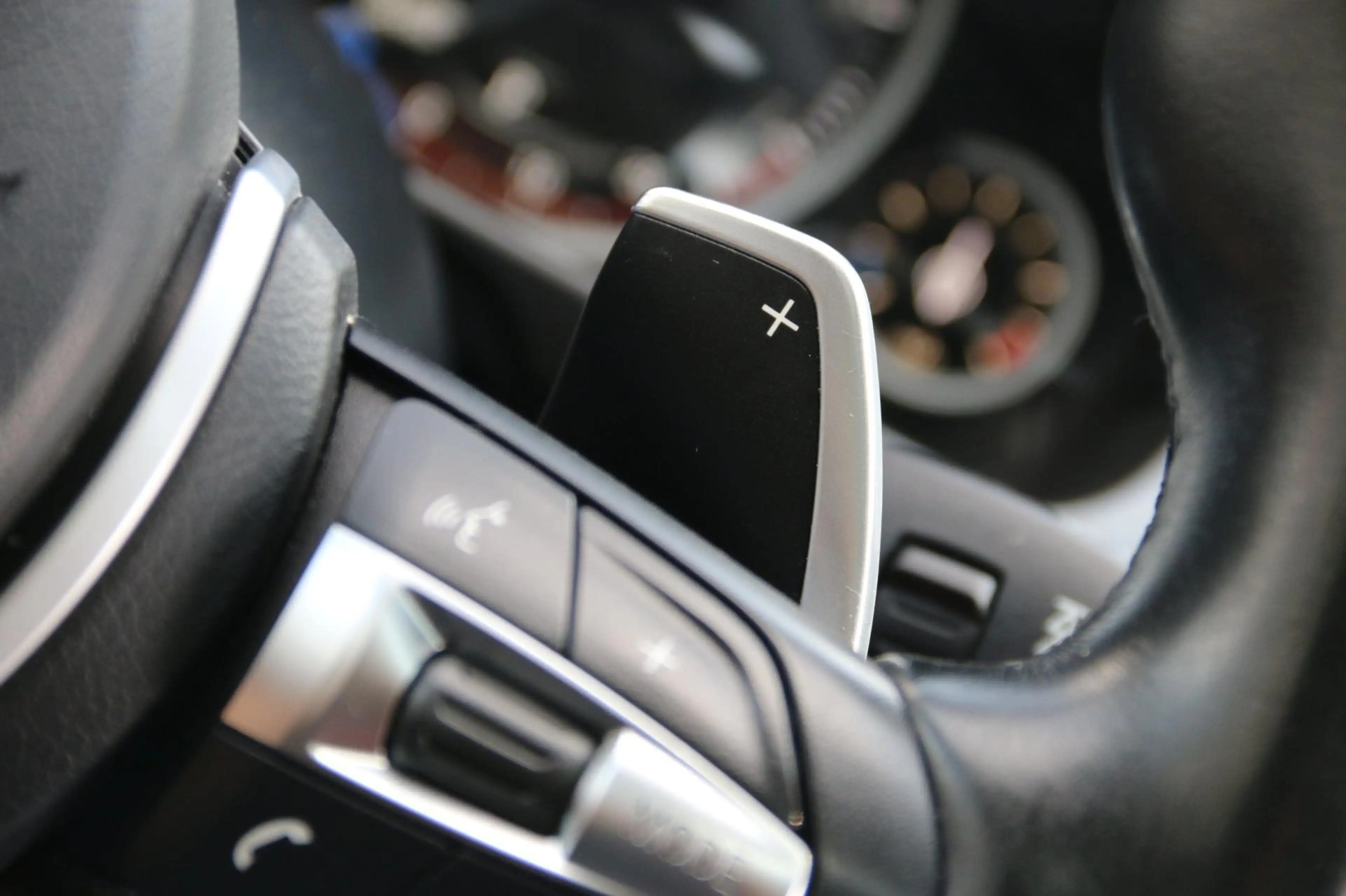 BMW 520 5-serie Touring 520i M-SPORT PANO-DAK NL-AUTO NAP! — photo 22