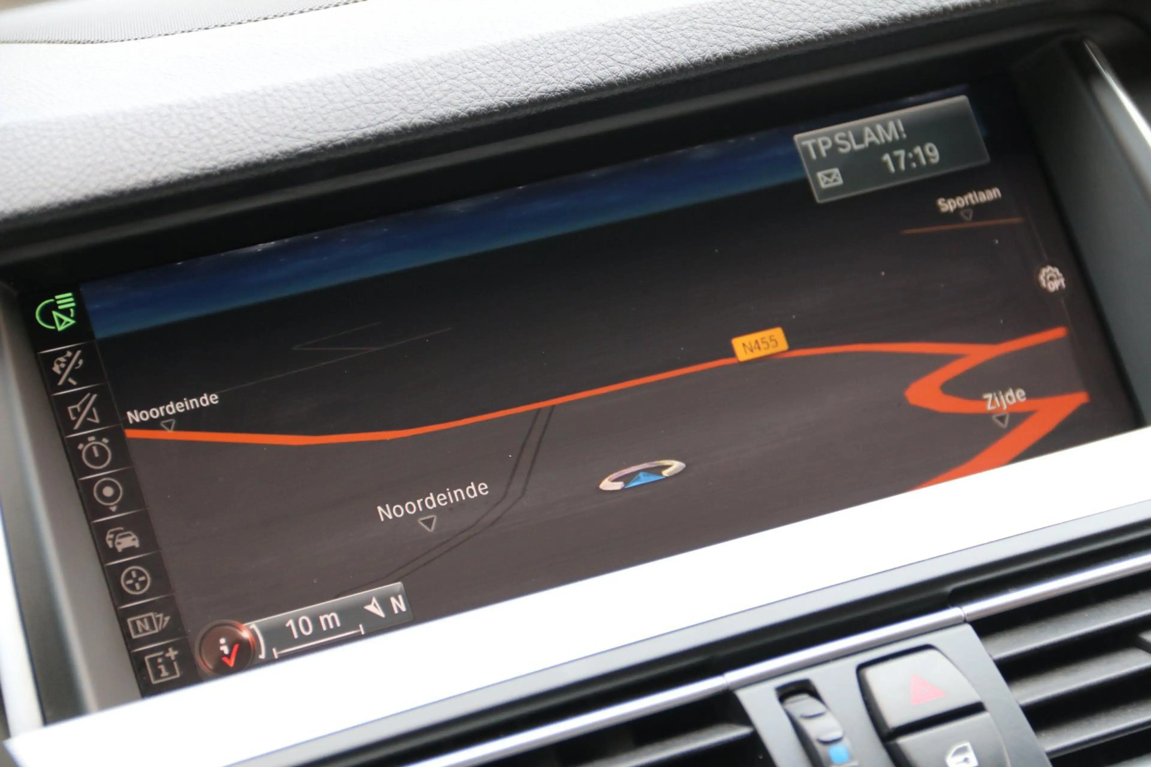 BMW 520 5-serie Touring 520i M-SPORT PANO-DAK NL-AUTO NAP! — photo 18