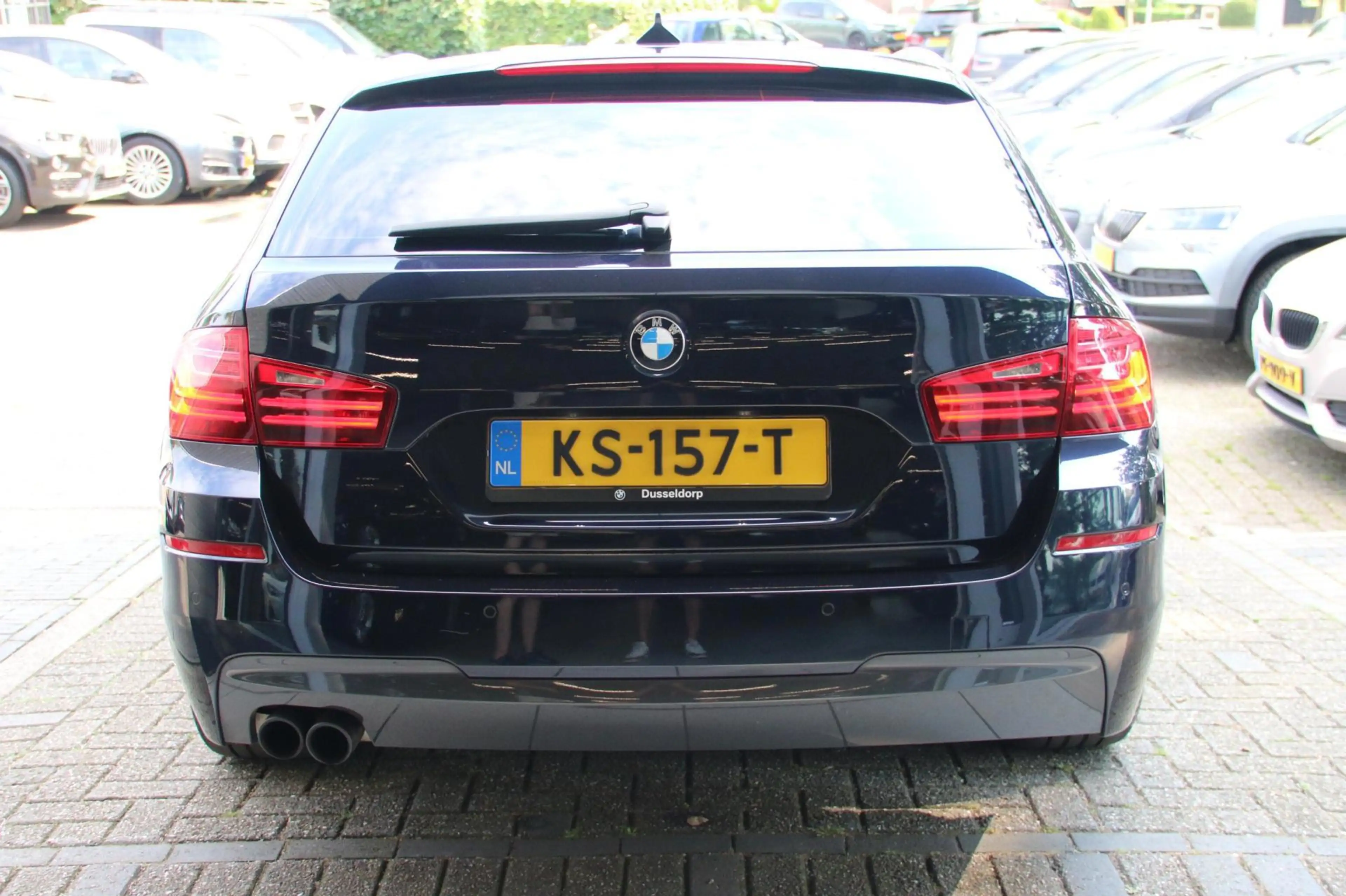 BMW 520 5-serie Touring 520i M-SPORT PANO-DAK NL-AUTO NAP! — photo 6