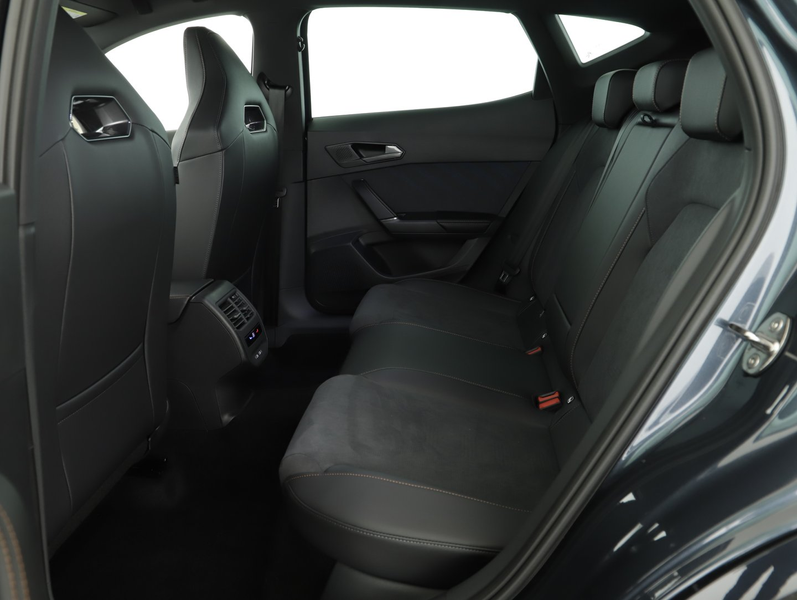 CUPRA Formentor 2.0 TDI 150 PS DSG — photo 19