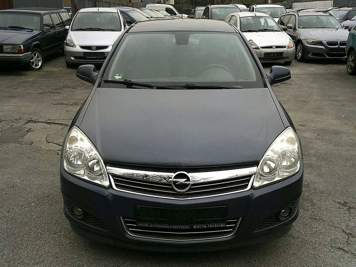 Opel Astra Edition Modrá - 2