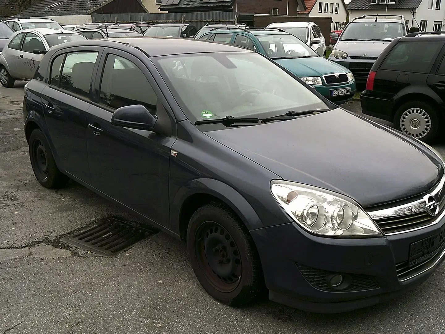 Opel Astra Edition plava - 1
