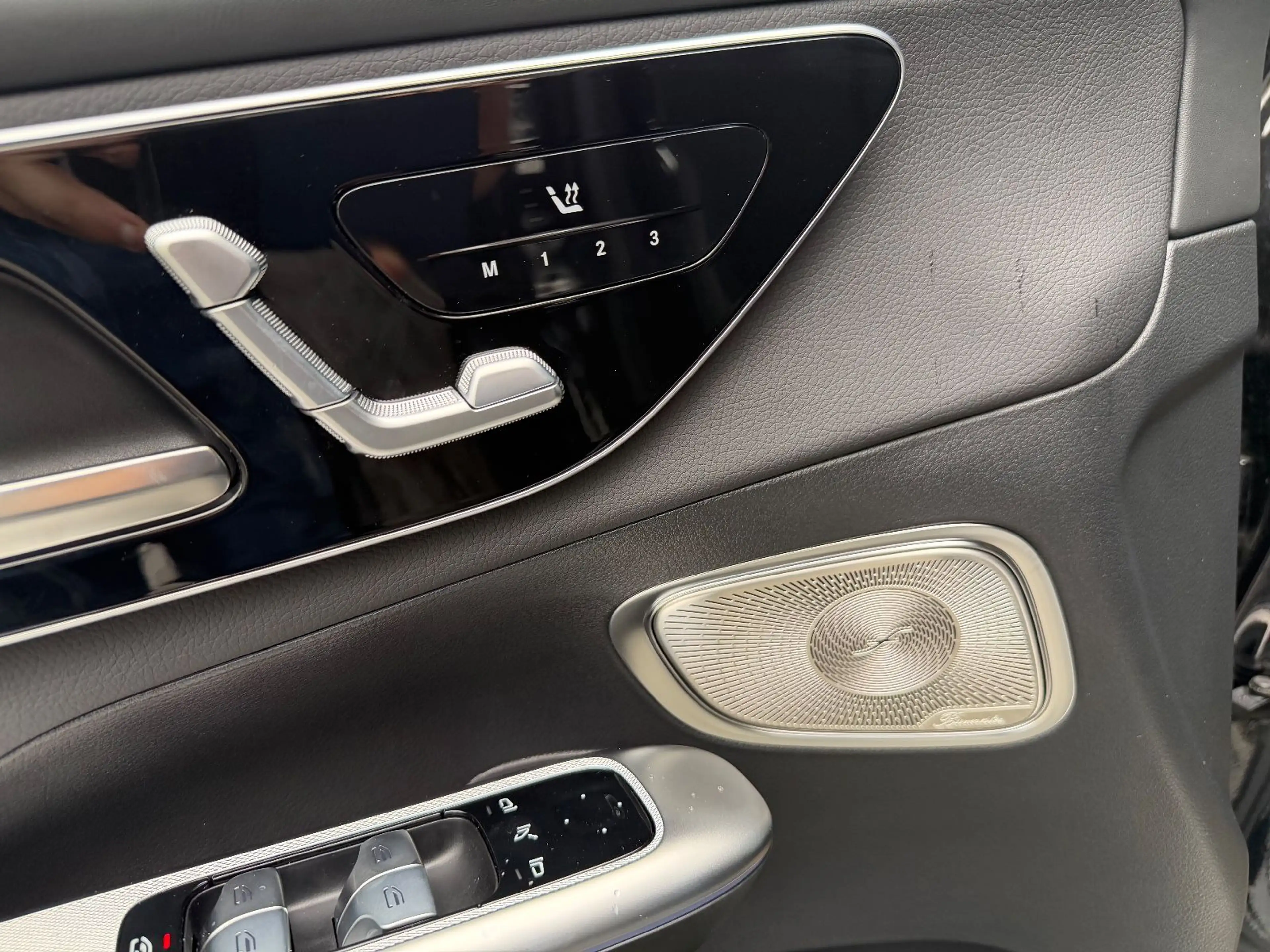 Mercedes-Benz GLC 220 d 4M Edition AMG, BURM, Digital, 360, AHK — photo 11