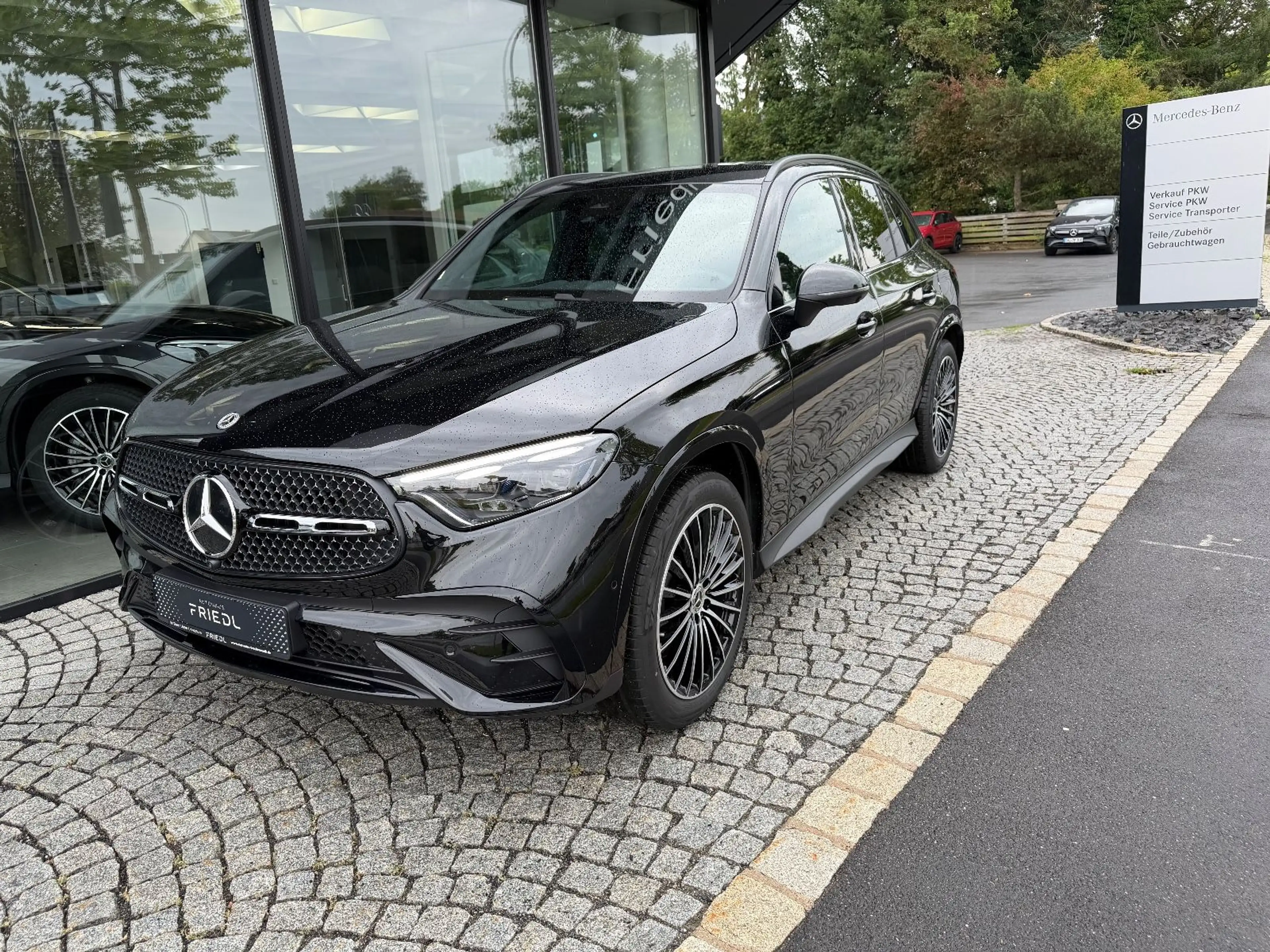 Mercedes-Benz GLC 220 d 4M Edition AMG, BURM, Digital, 360, AHK — photo 3