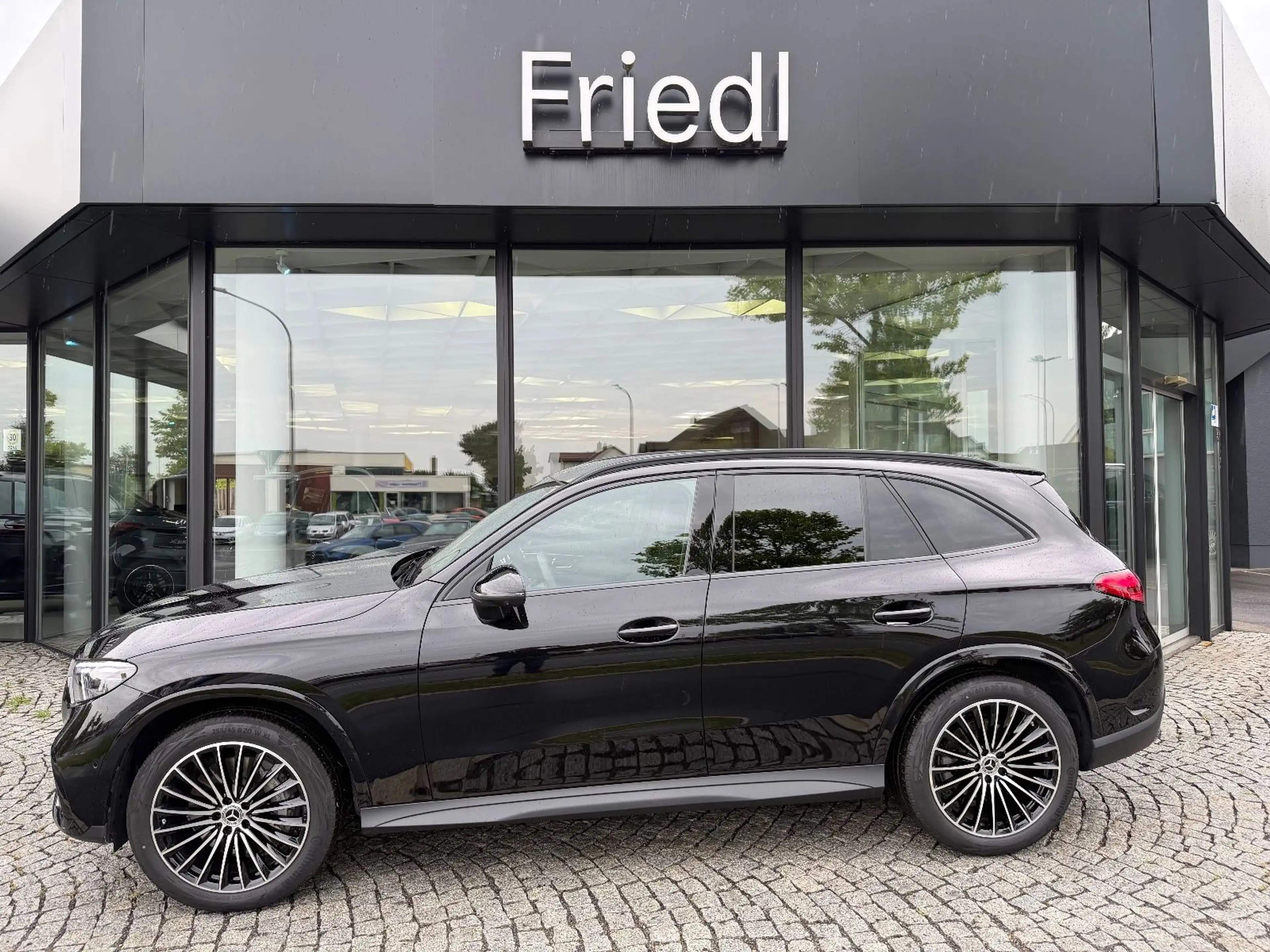 Mercedes-Benz GLC 220 d 4M Edition AMG, BURM, Digital, 360, AHK