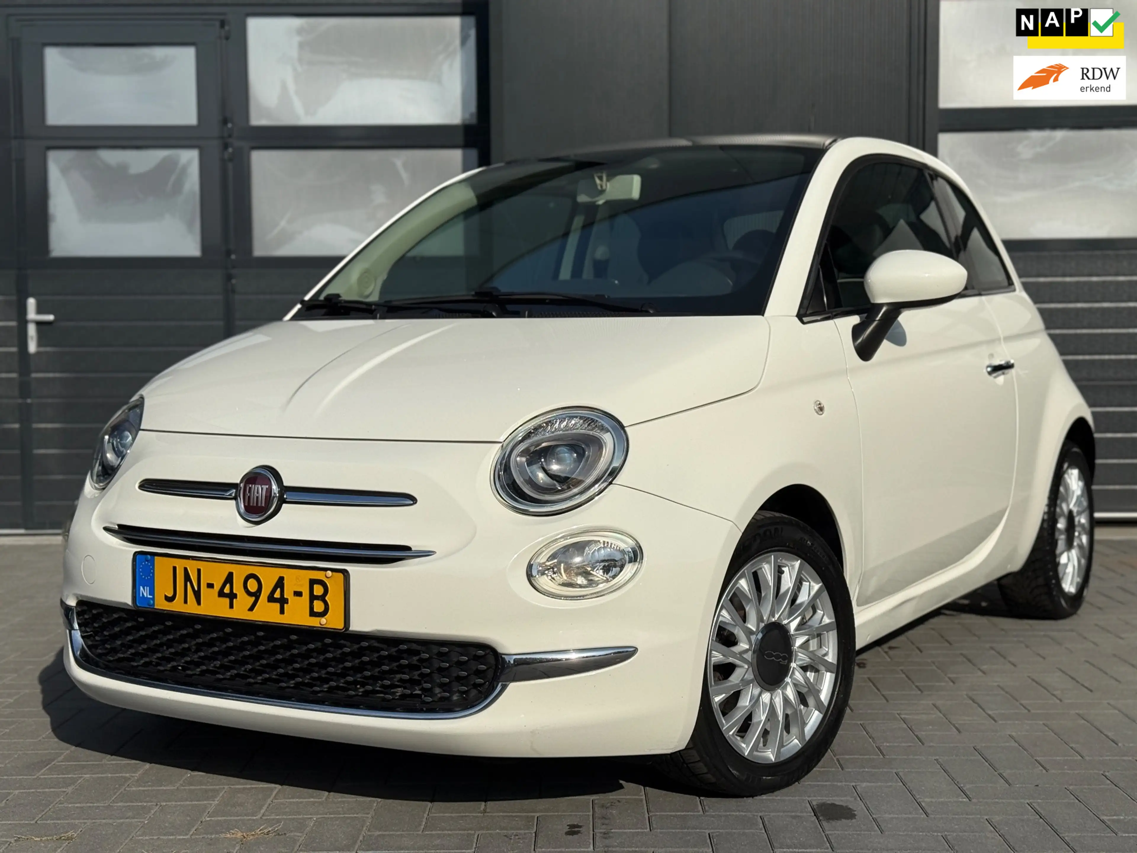 Fiat 500 Fiat 500 0.9 TwinAir Turbo Lounge | Facelift | Pan