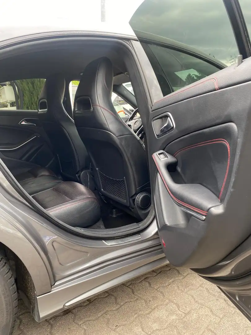 Mercedes-Benz CLA 220 CDI 7G-DCT - 2