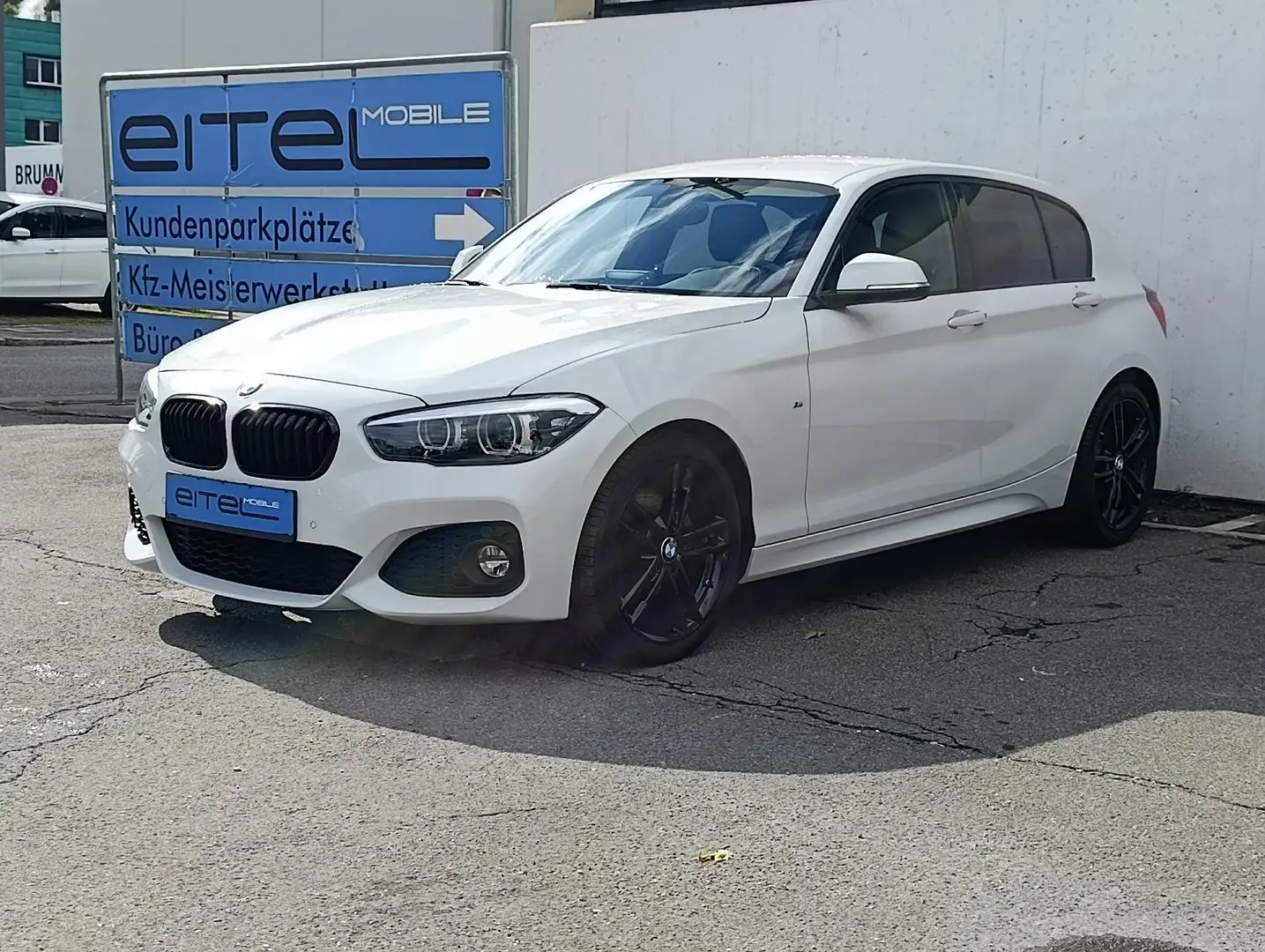 BMW 125 i Edition M Sport Shadow Leder LED Navi SHZ Weiß - 1