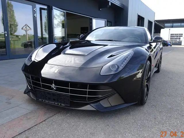 Ferrari F12 Berlinetta "Topzustand"