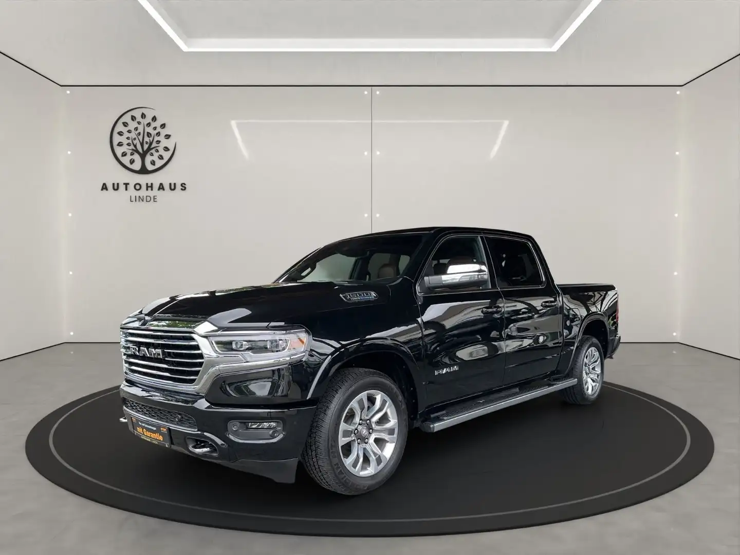 Dodge RAM 1500 5.7 HYBRID LONGHORN LIM./VOLLAUSTATTUNG Schwarz - 1