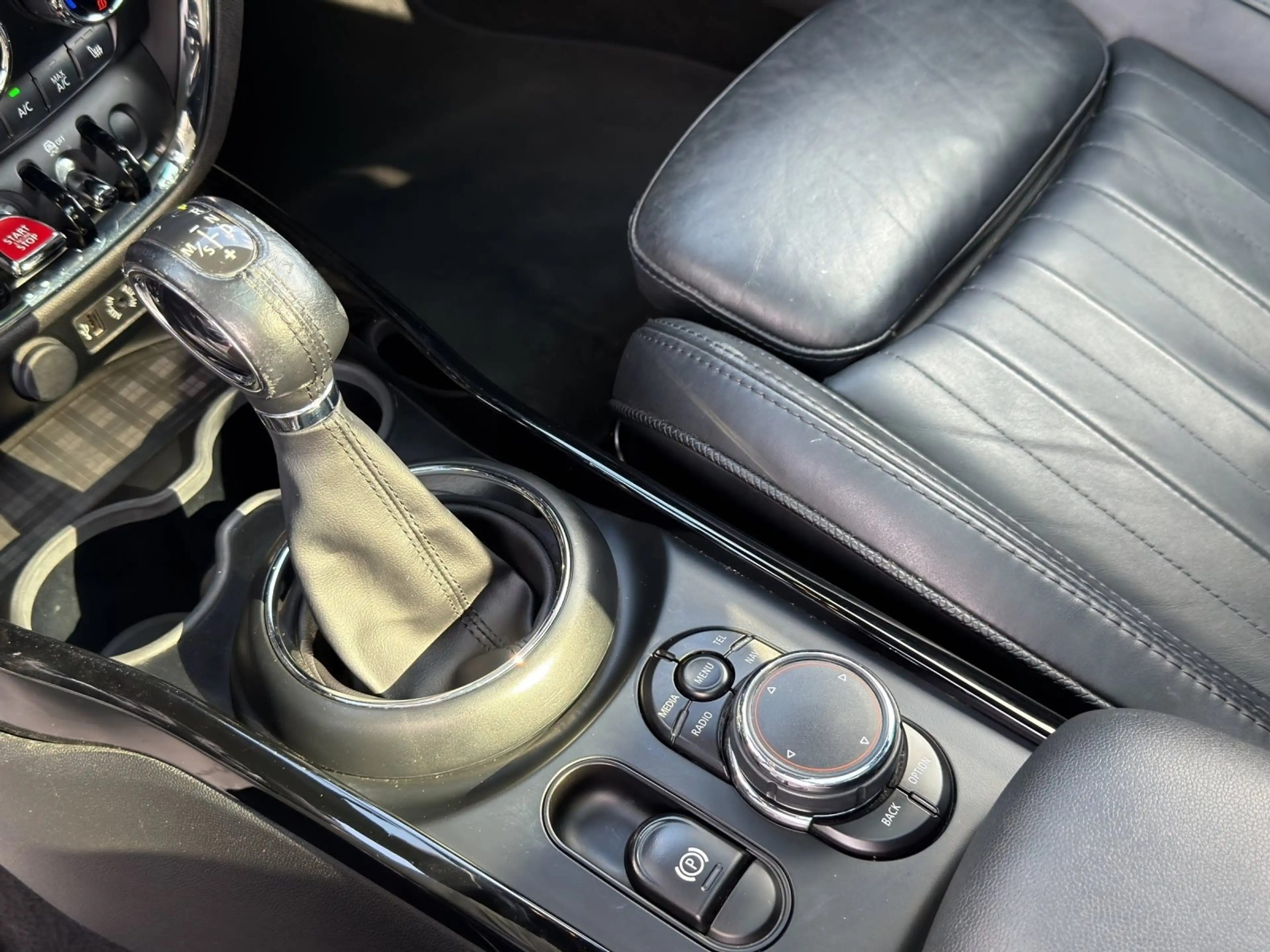 MINI Cooper Clubman Navi Prof. | Pano.Dach | LED | Leder | Automatik e — photo 11