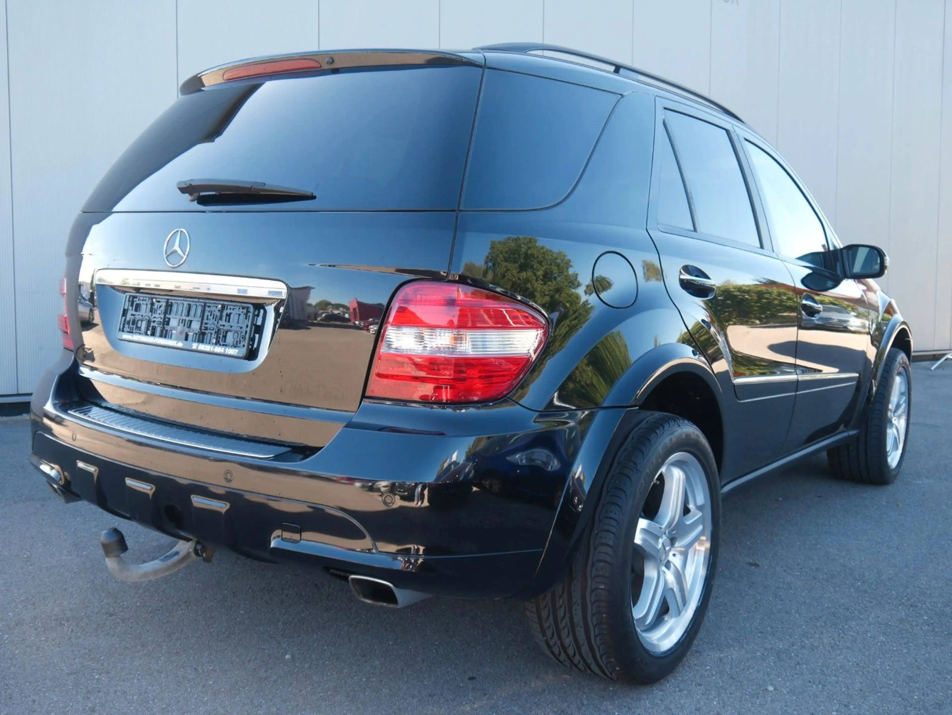 Mercedes-Benz ML 320 CDI 4M AMG-PAKET NAVI/S-DACH/H&K/OFFROAD — photo 4