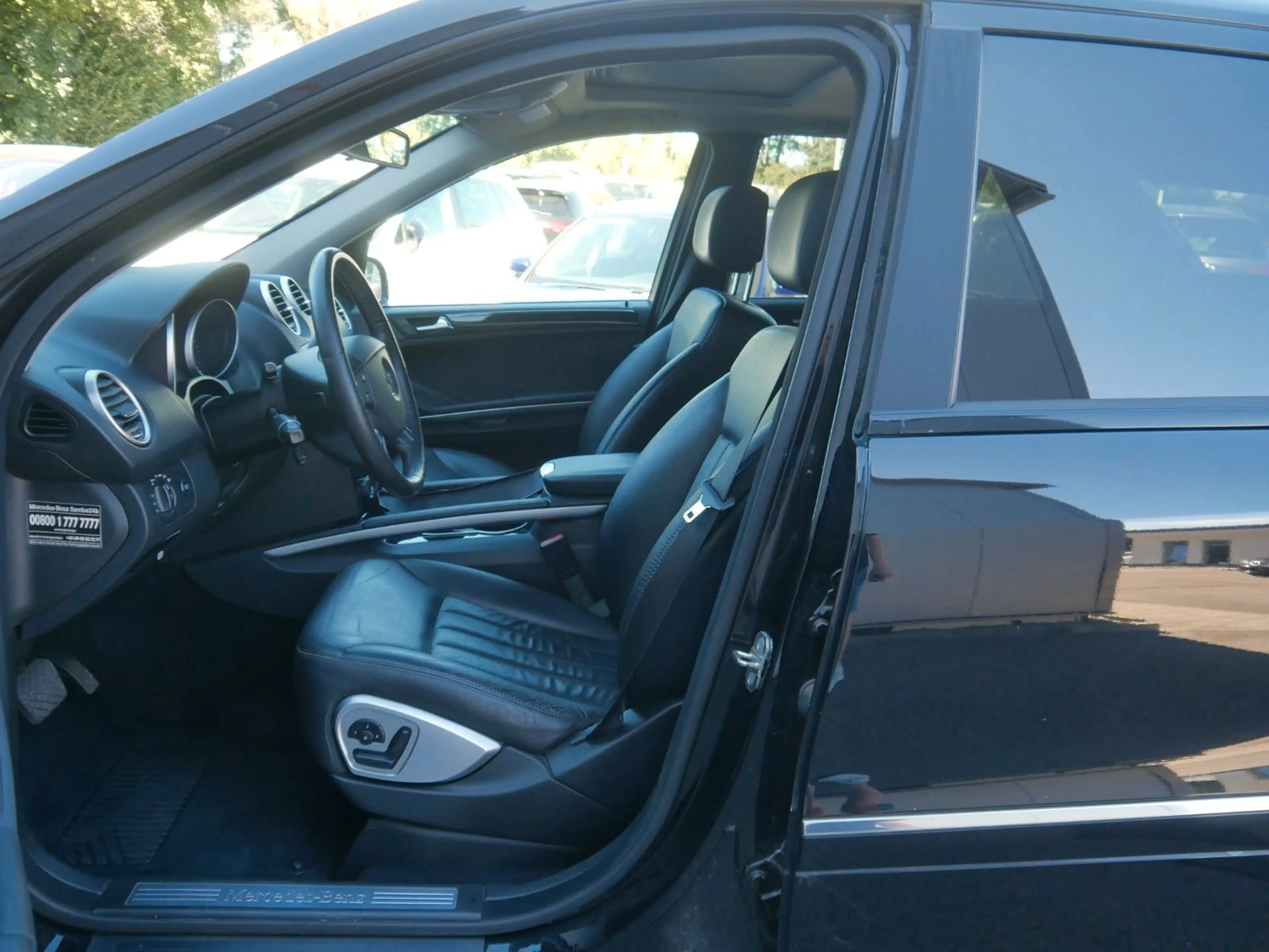Mercedes-Benz ML 320 CDI 4M AMG-PAKET NAVI/S-DACH/H&K/OFFROAD — photo 7