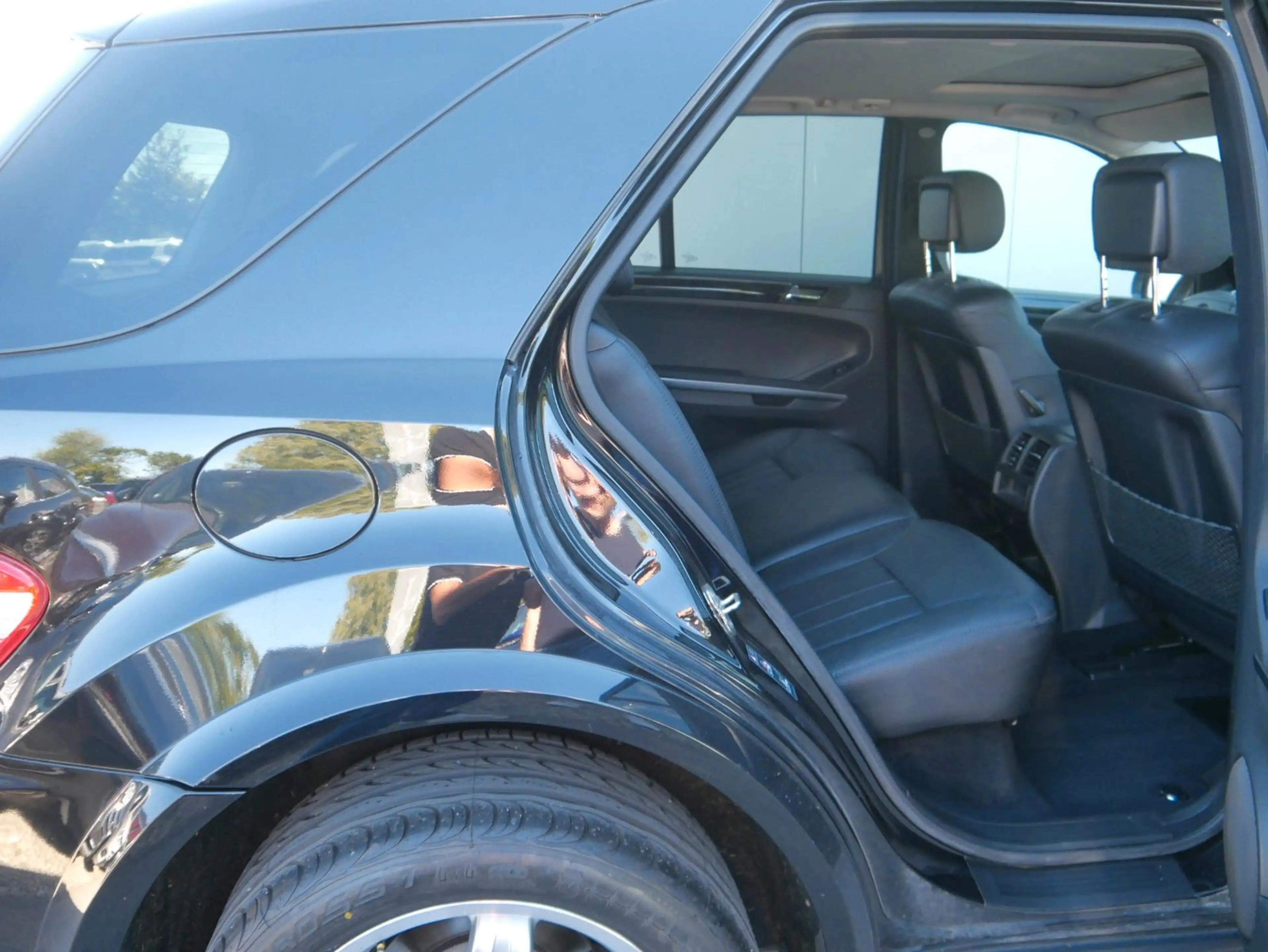 Mercedes-Benz ML 320 CDI 4M AMG-PAKET NAVI/S-DACH/H&K/OFFROAD — photo 13