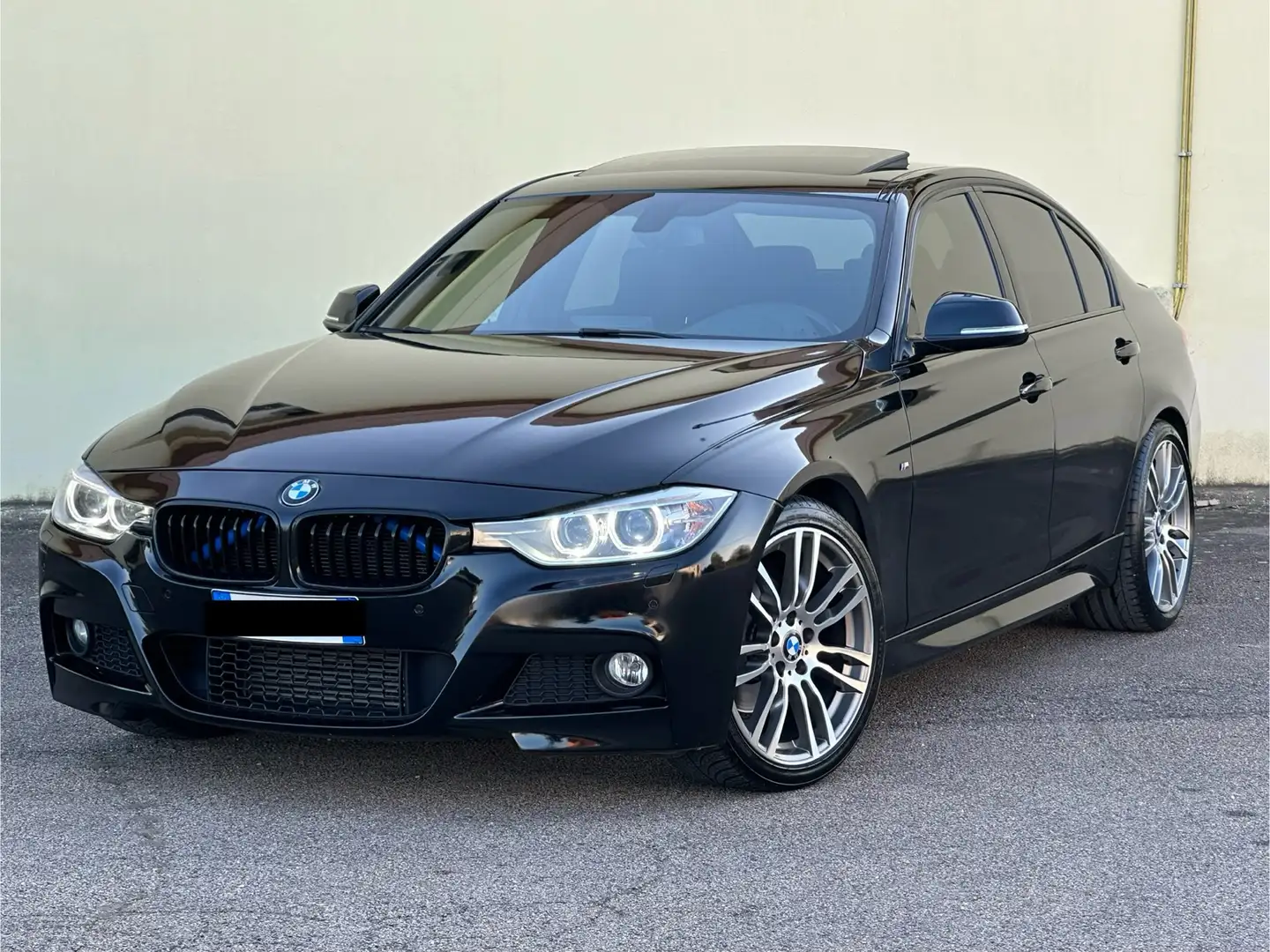 BMW 320 320d MSport - 1