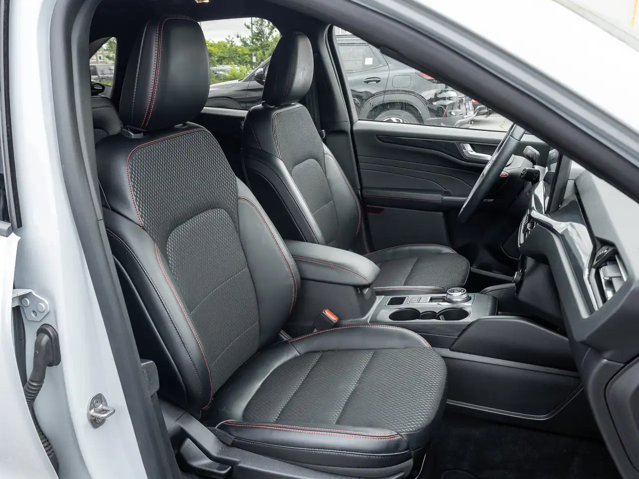 Ford Escape photo Ford Escape