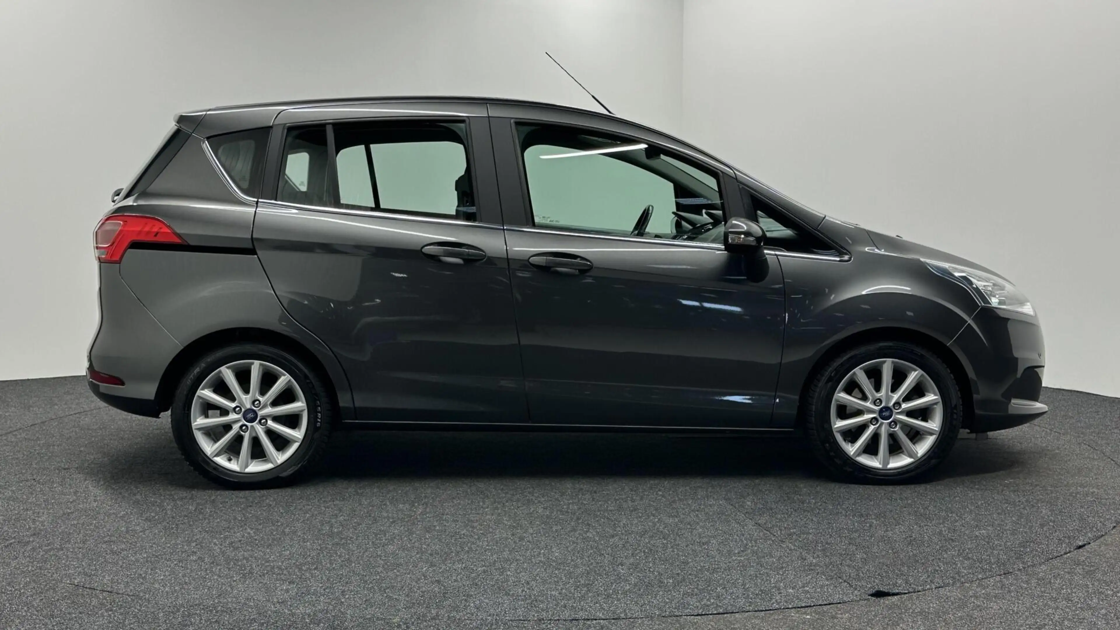 Ford B-Max 1.0 EcoBoost Titanium TREKHAAK LM ECC CRUISE 74000 — photo 9