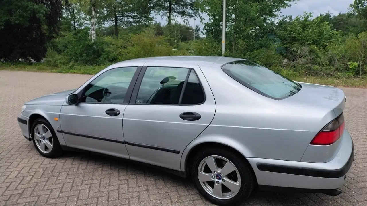 Saab 9-5 2.0t SE, foto 8