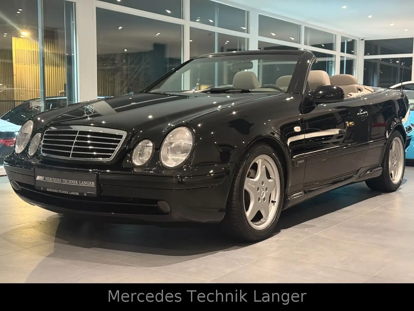 Mercedes-Benz CLK 200 AMG PAKET/SERVICE NEU/2 HAND Schwarz - 2