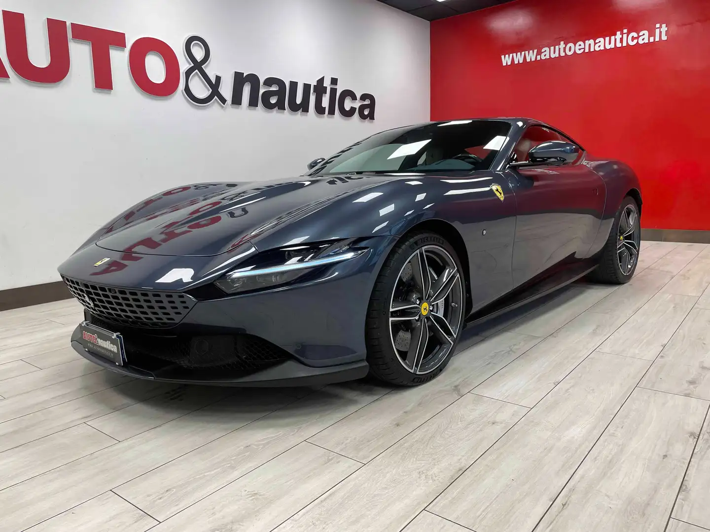 Ferrari Roma 3.9 F1 DCT Grau - 1
