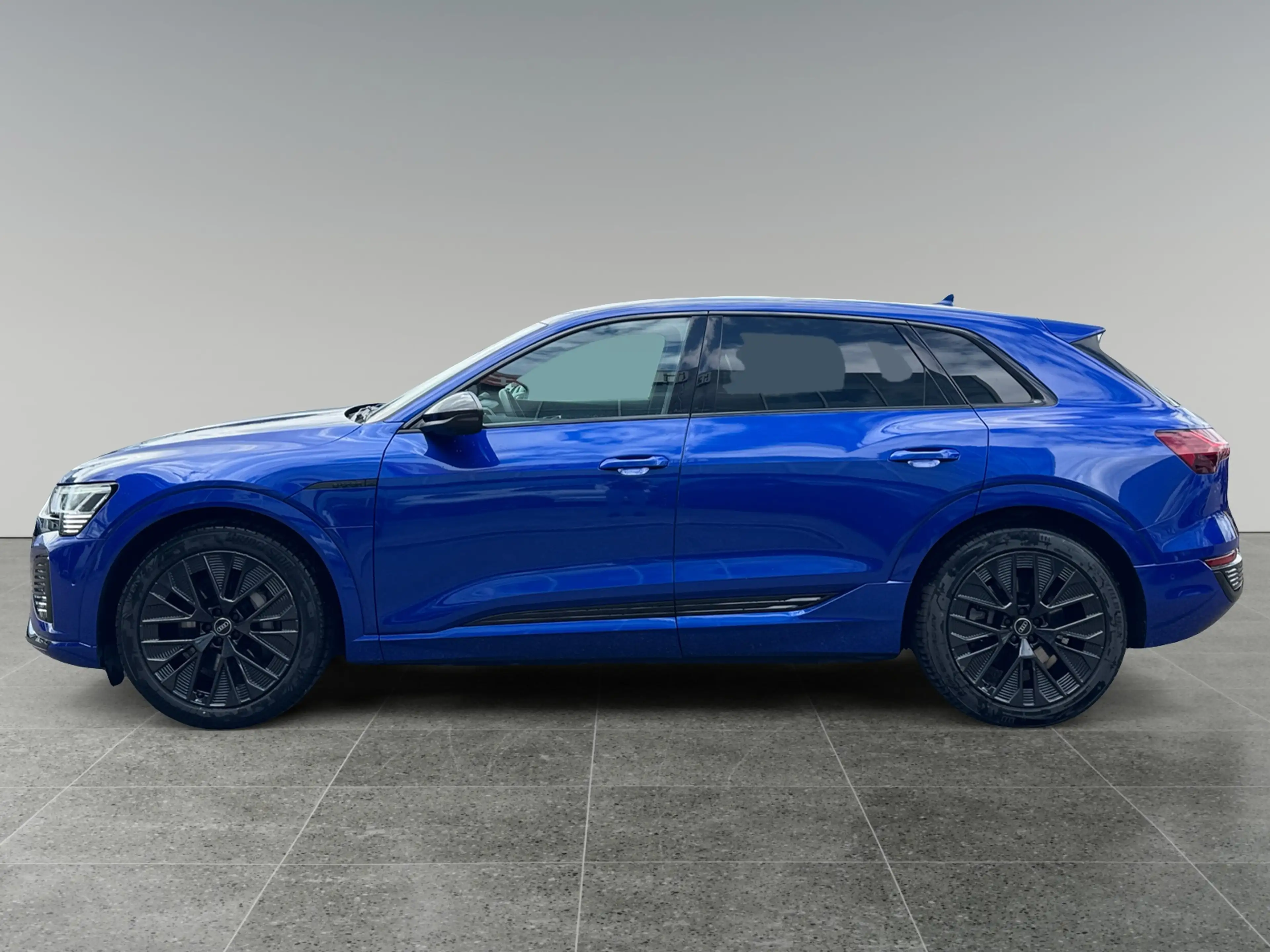 Audi Q8 e-tron 55 408pk quattro S Edition Competition 115 kWh Opt — photo 5