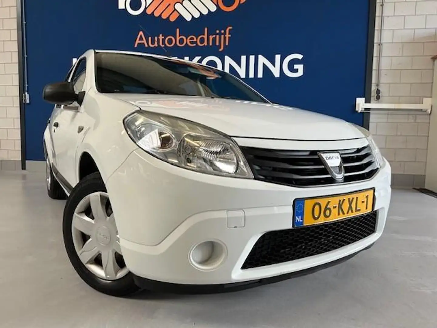 Dacia Sandero 1.4 Ambiance LPG G3 / bj.2010/ kleur: wit/ 5 deurs Bianco - 2