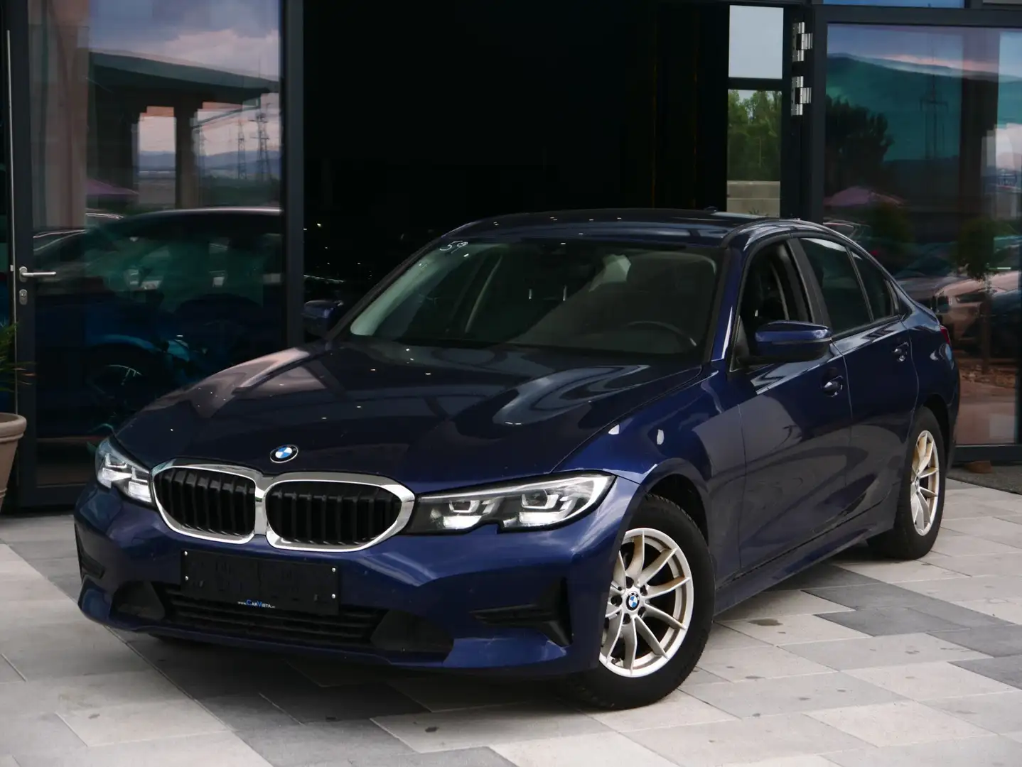 BMW 318 d Aut. *Export / Bastler / Händler* Blau - 2