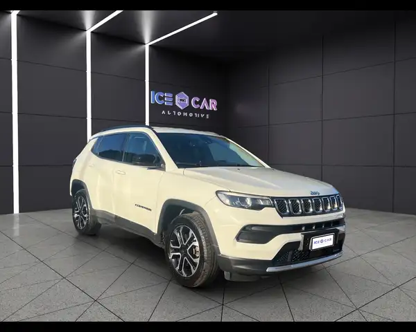 2023 Jeep Compass in White for sale