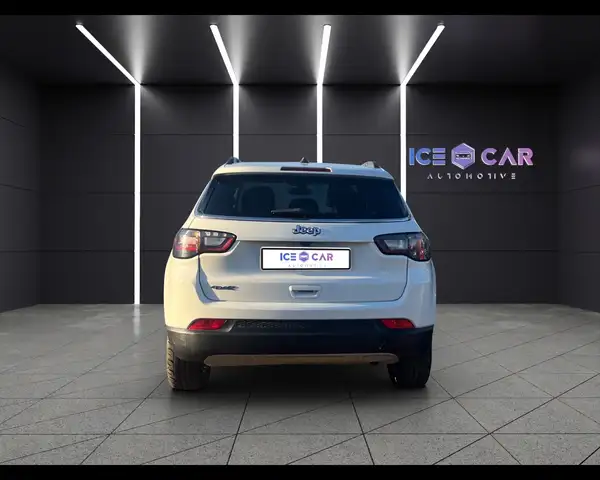 Jeep Compass view 5