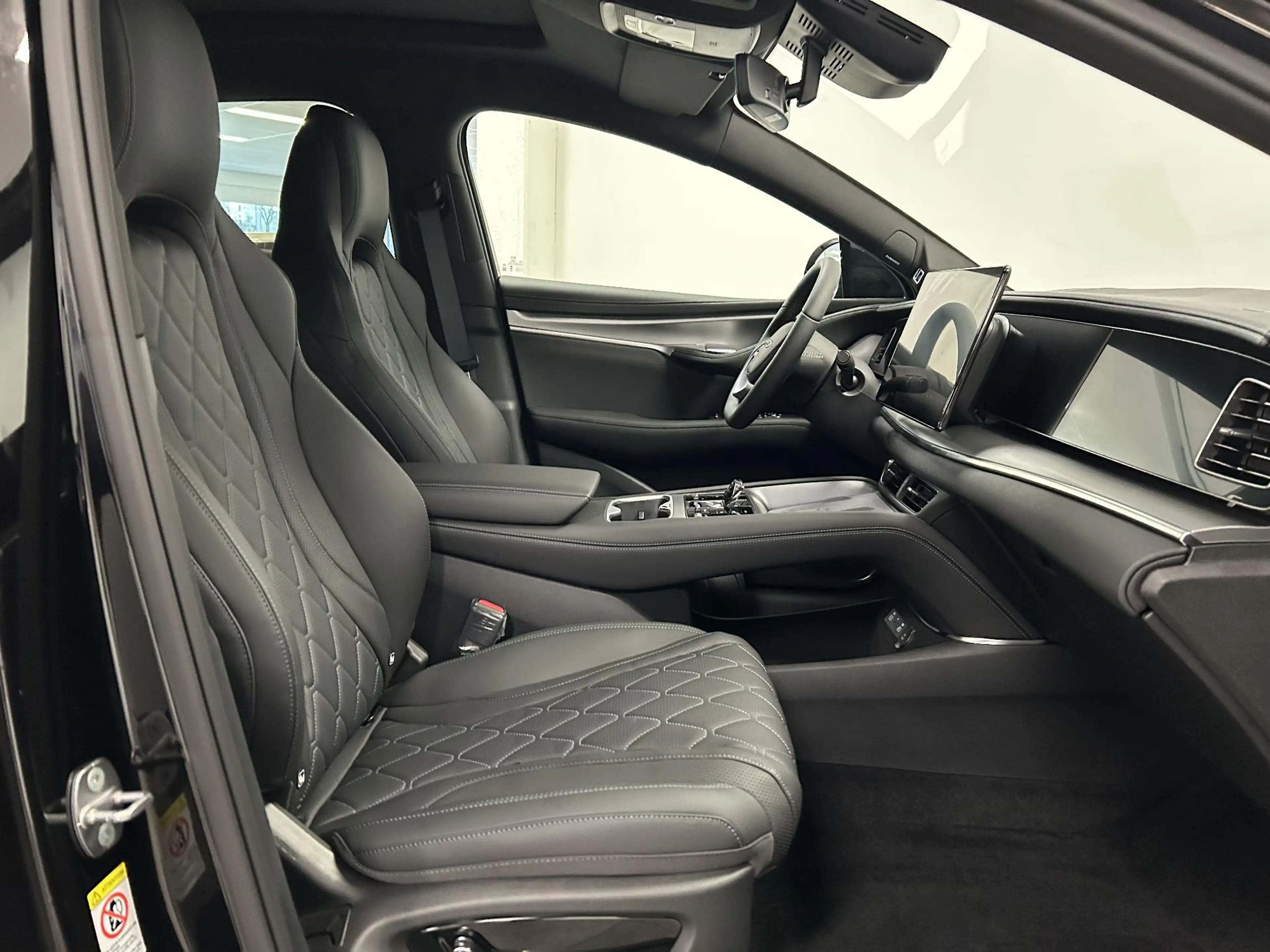 BYD Sealion 7 Excellence AWD 91.3 kWh | Uit voorraad leverbaar! — photo 36