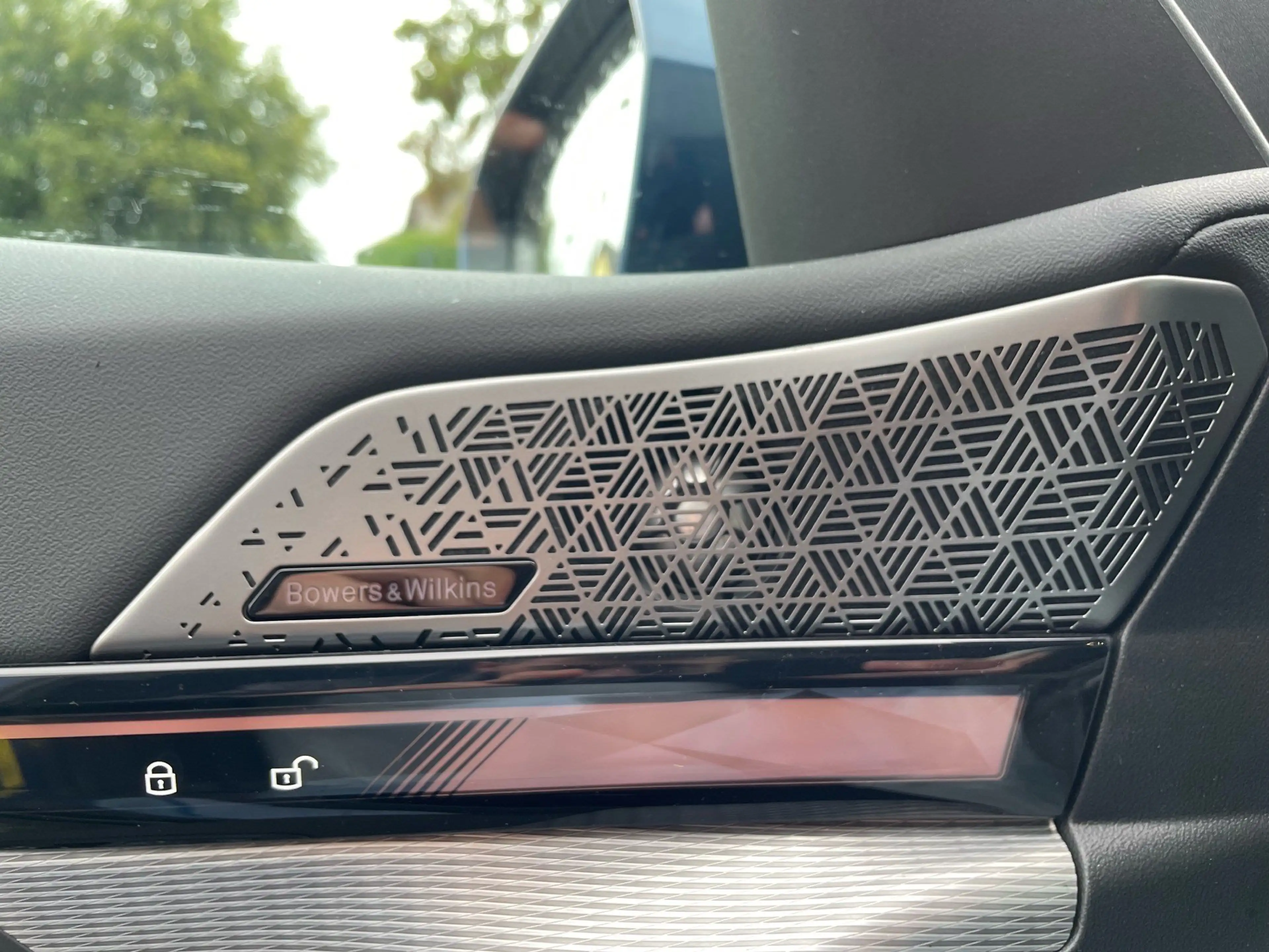 BMW 550 e xDrive Tour M Sport || AHK ACC 360 Pano — photo 9