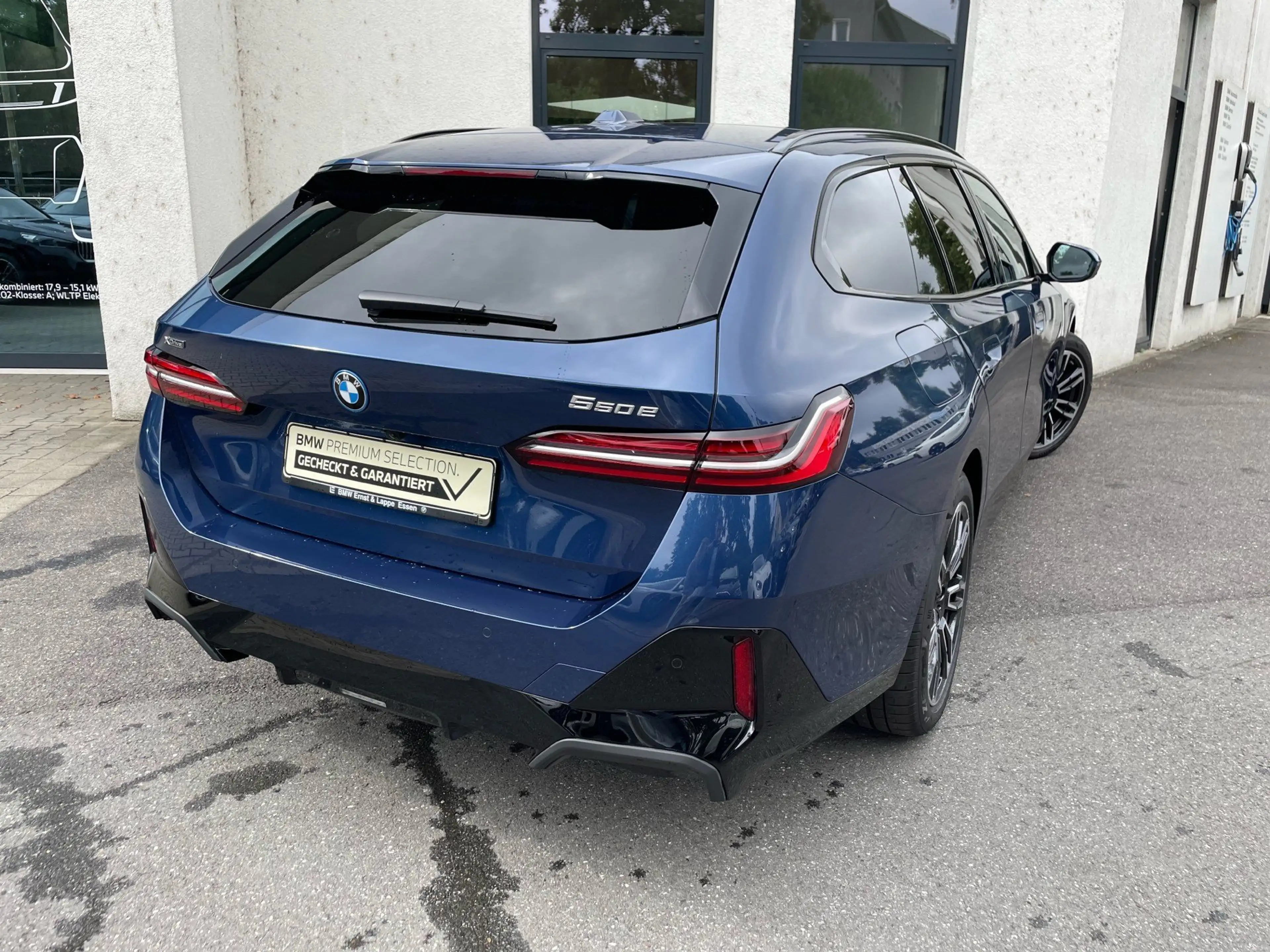 BMW 550 e xDrive Tour M Sport || AHK ACC 360 Pano — photo 2
