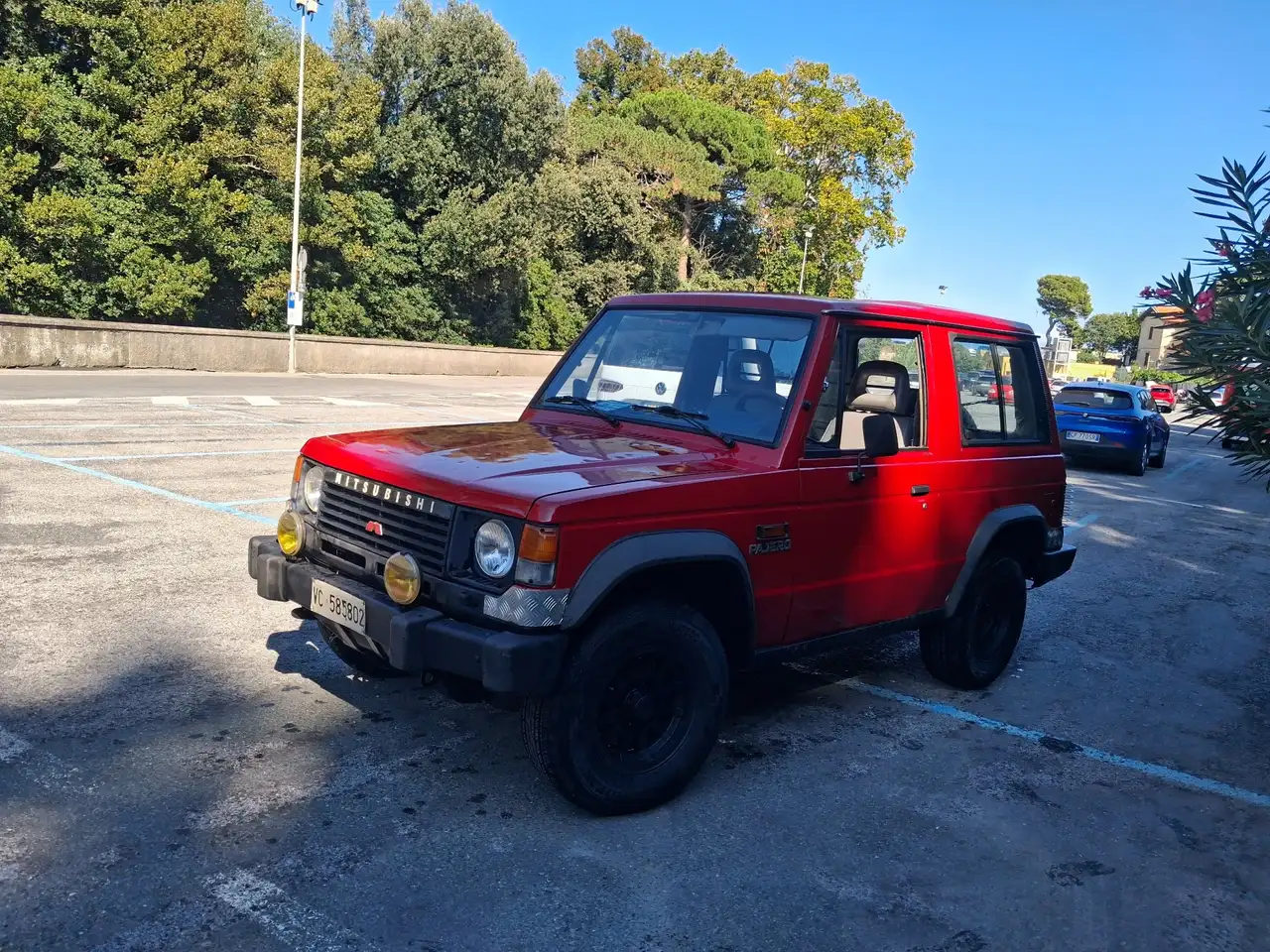 Mitsubishi Pajero Metal Top 2.4 td, foto 2