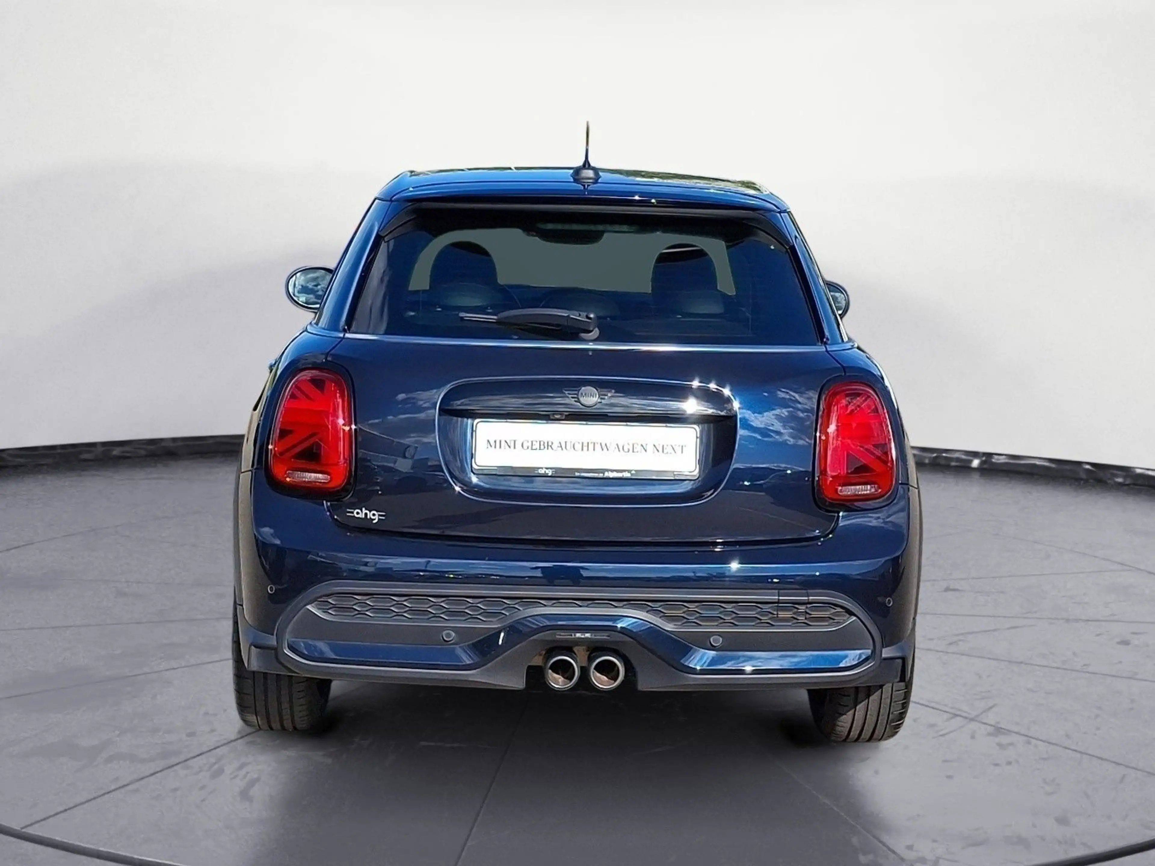 MINI Cooper S Classic Trim Steptronic Navigation Driv — photo 5