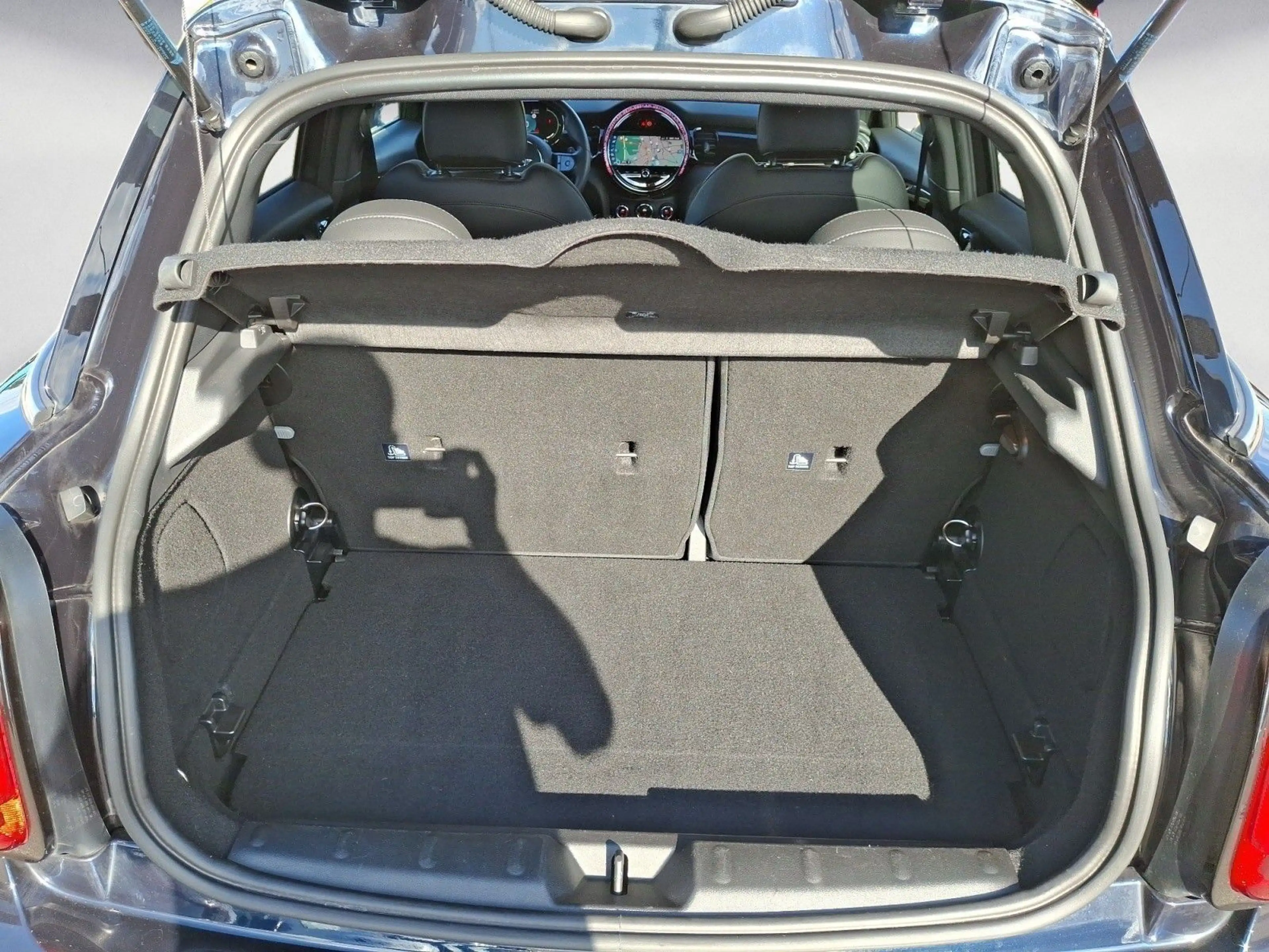 MINI Cooper S Classic Trim Steptronic Navigation Driv — photo 15
